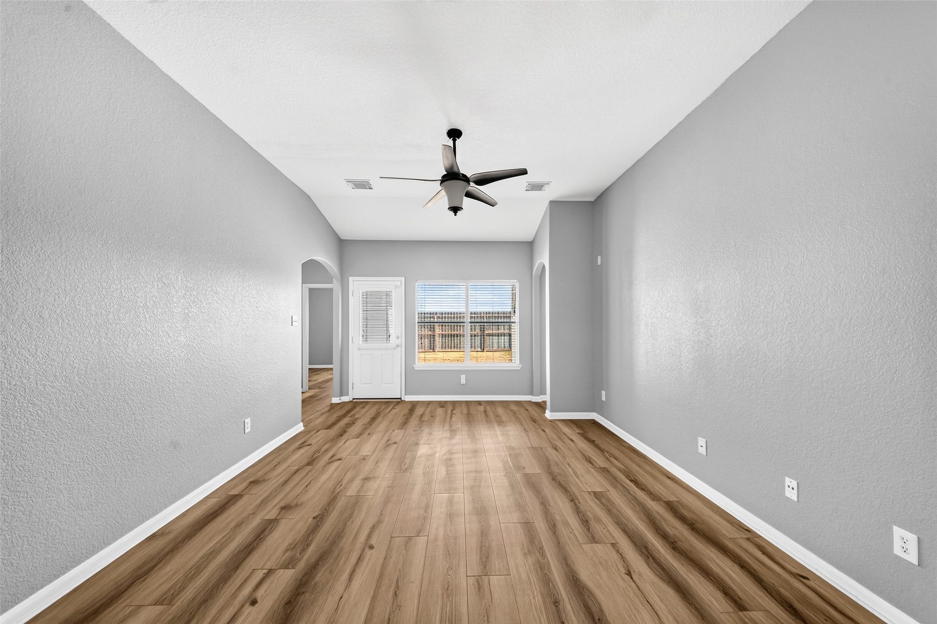 6534 Bella Noche Drive, Spring, TX 77379 6534 Bella Noche Drive, Spring, TX 77379