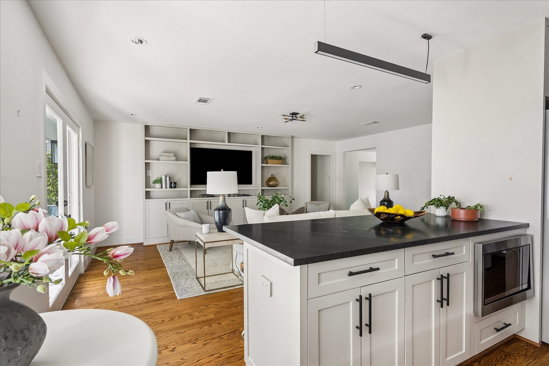 4130 Costa Rica Road, Houston, TX 77092 An open sightline from the kitchen into the family room highlights the home's easy, connected layout.