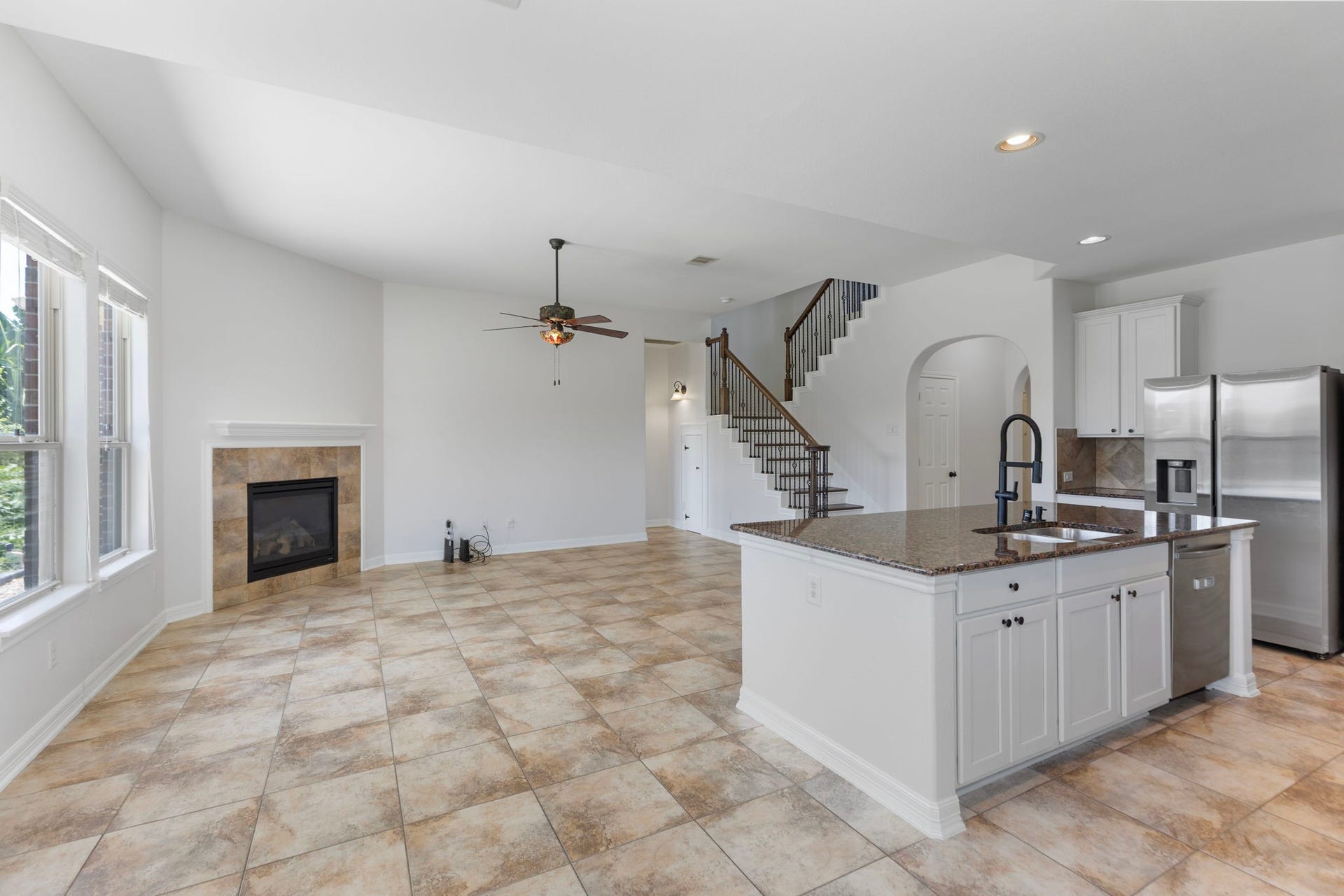 10546 Hartfield Bluff Lane, Cypress, TX 77433