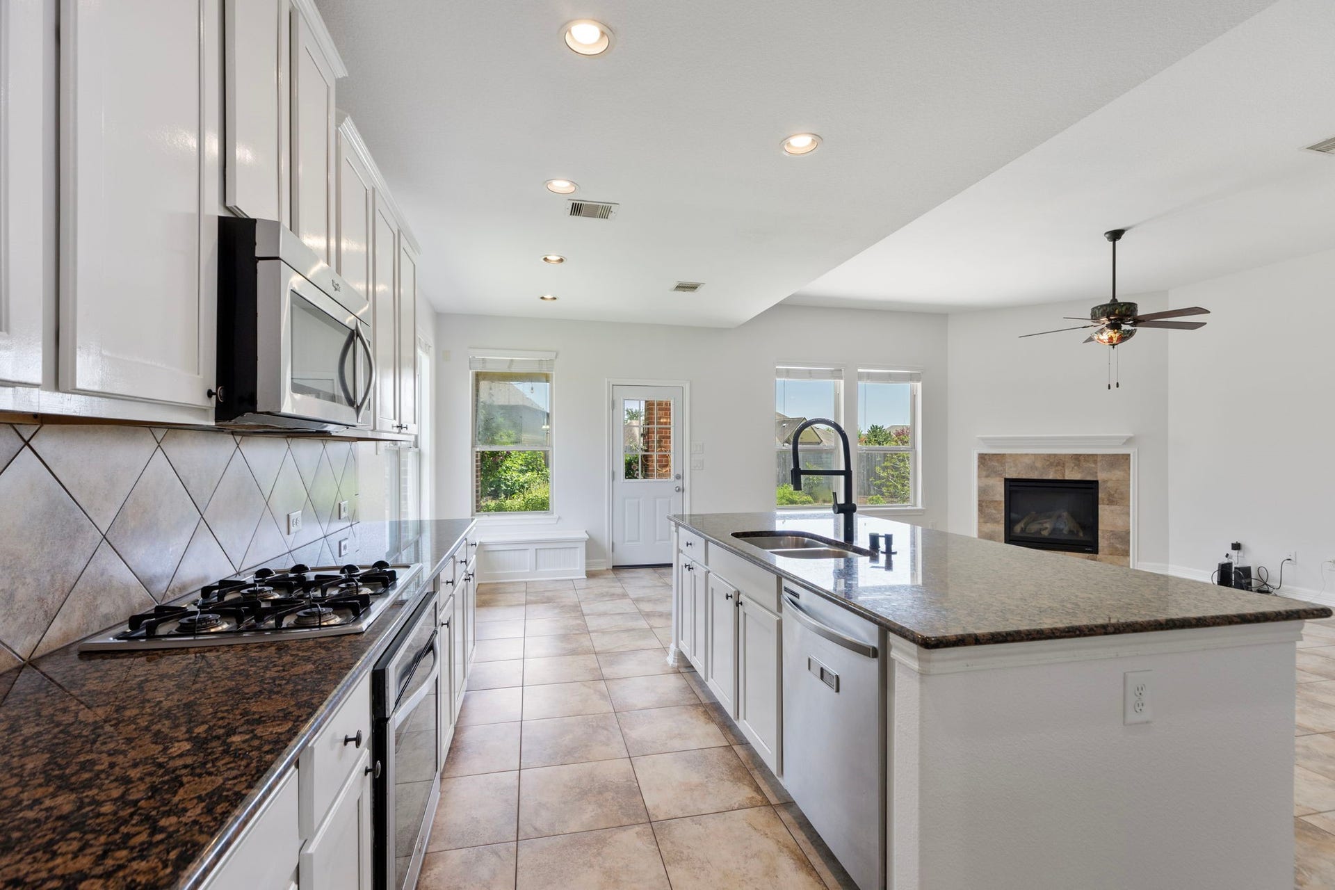 10546 Hartfield Bluff Lane, Cypress, TX 77433