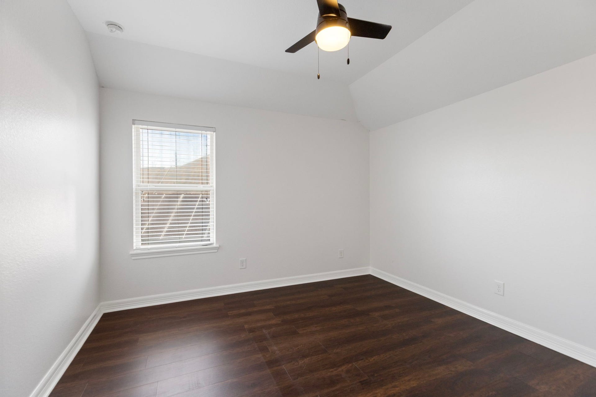 10546 Hartfield Bluff Lane, Cypress, TX 77433