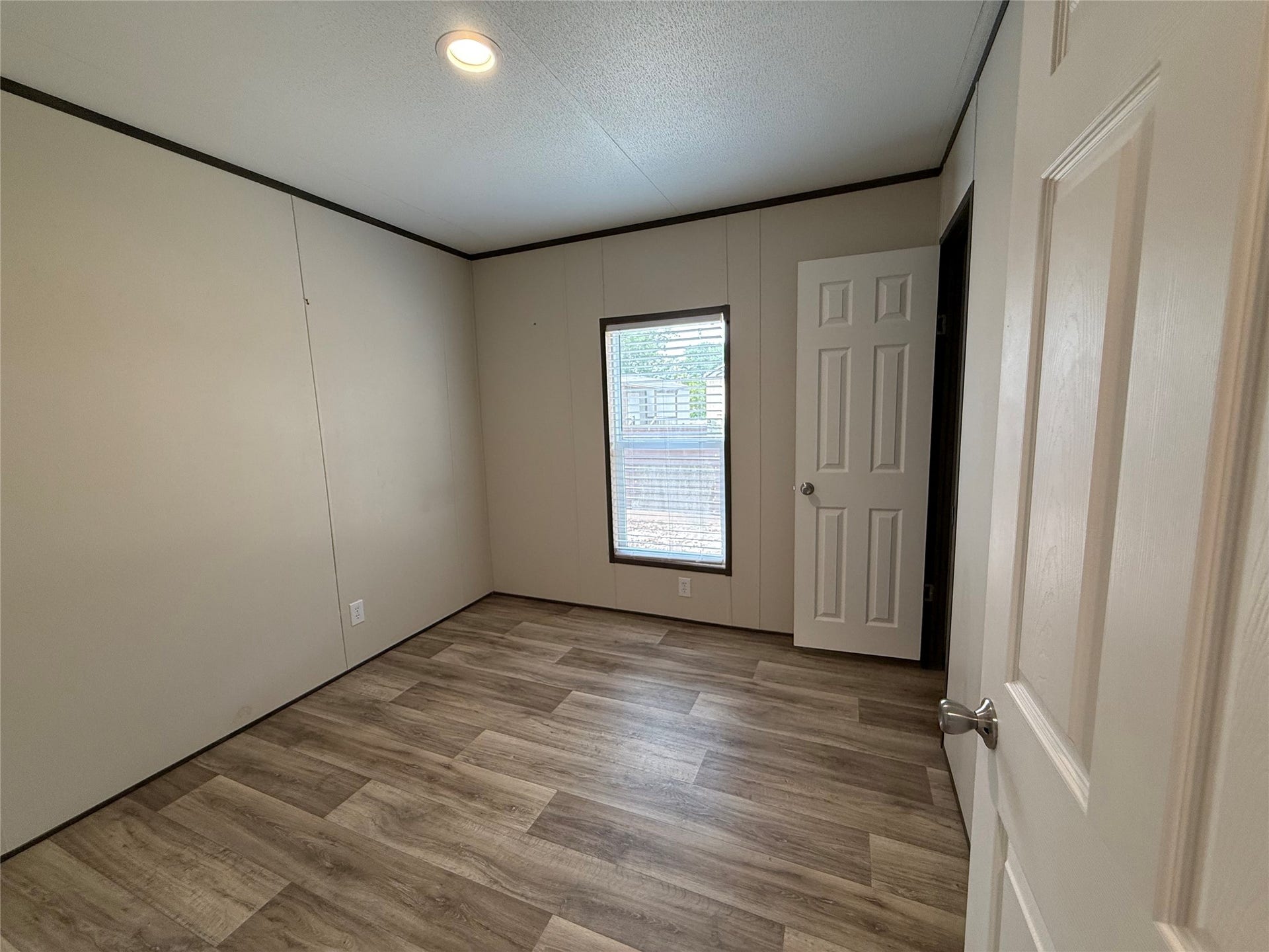 2245 County Road 130, Pearland, TX 77581 2245 County Road 130, Pearland, TX 77581