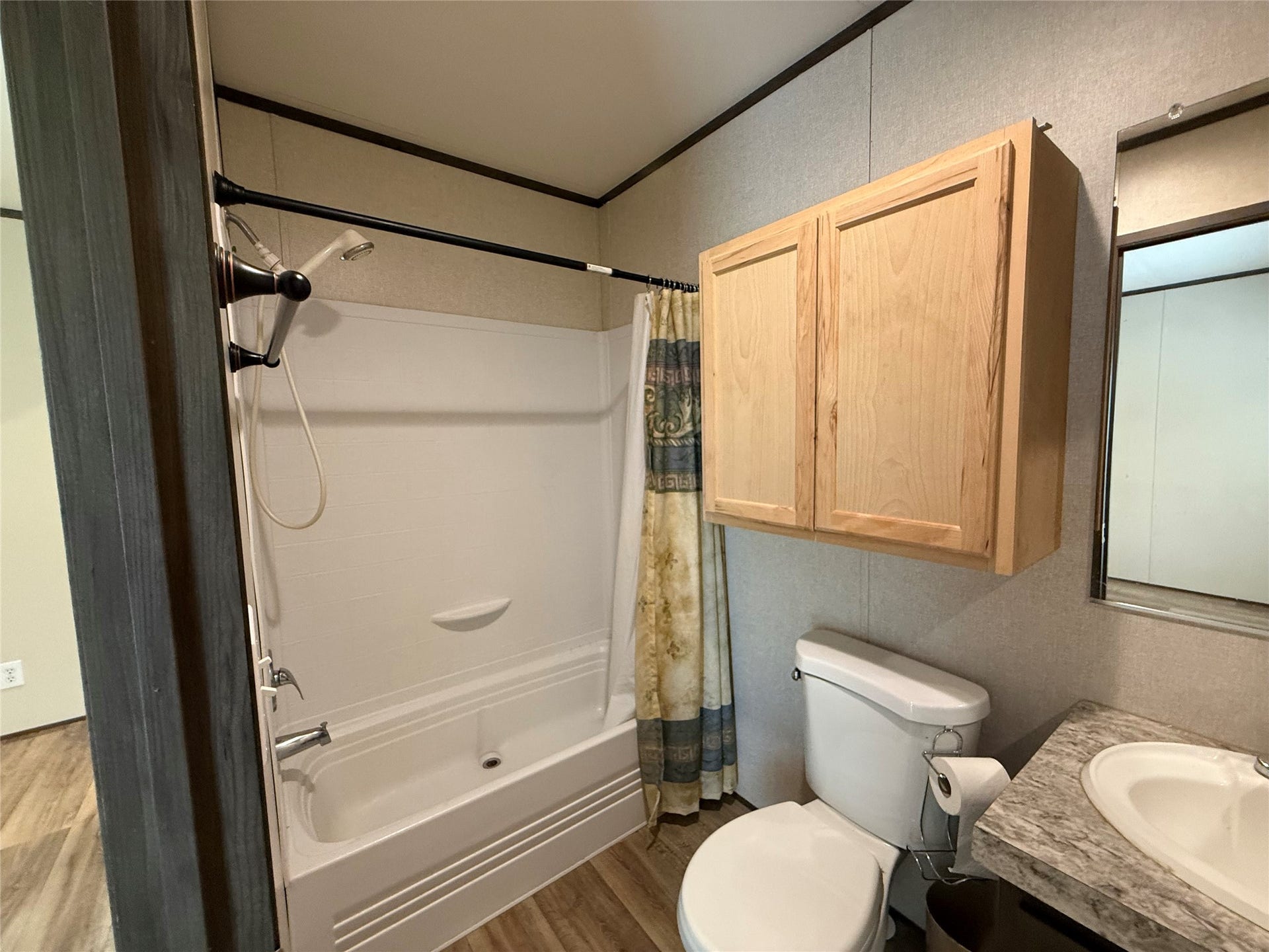 2245 County Road 130, Pearland, TX 77581 2245 County Road 130, Pearland, TX 77581