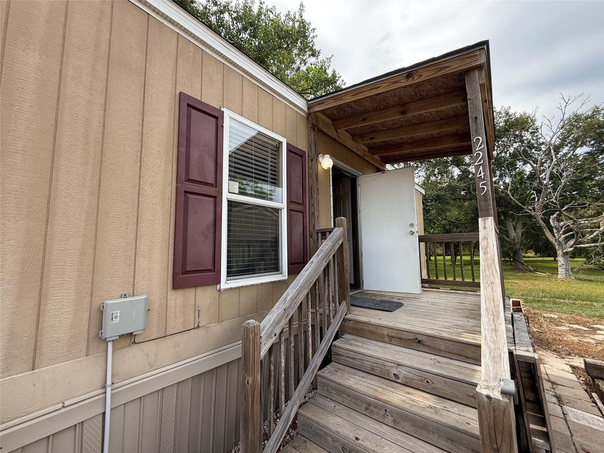 2245 County Road 130, Pearland, TX 77581 2245 County Road 130, Pearland, TX 77581
