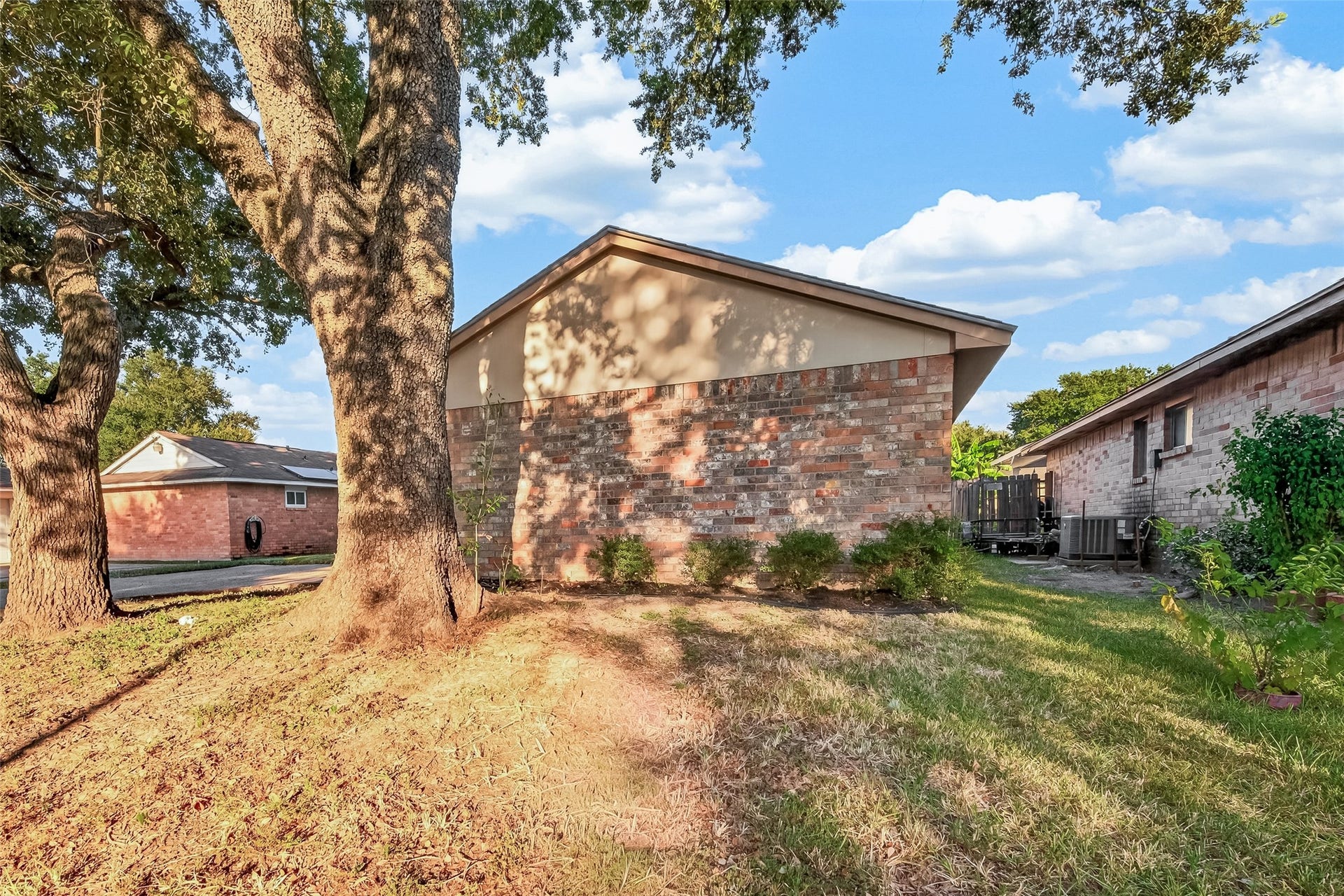 1338 Leadenhall Circle, Channelview, TX 77530 1338 Leadenhall Circle, Channelview, TX 77530