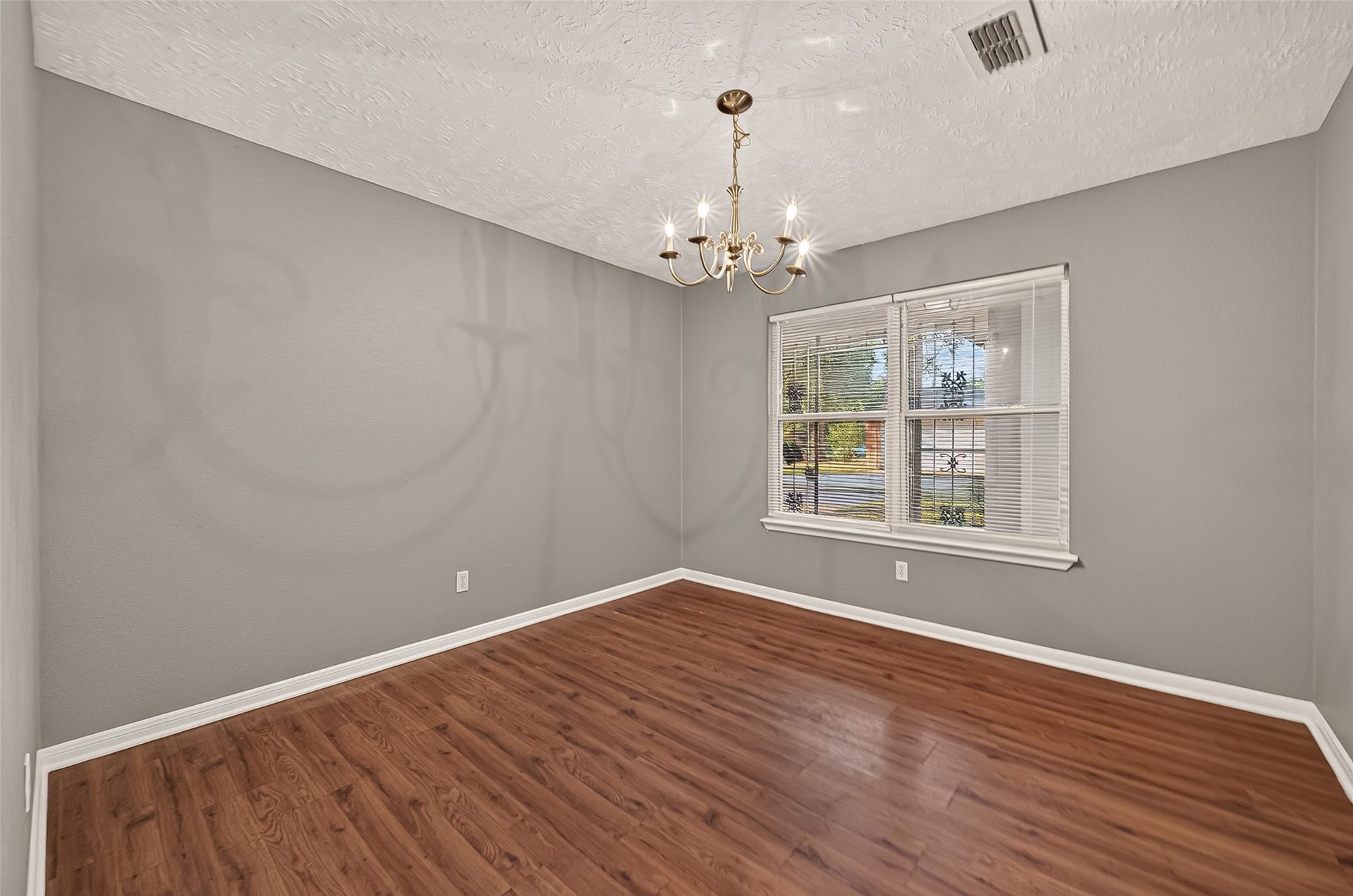 1338 Leadenhall Circle, Channelview, TX 77530 1338 Leadenhall Circle, Channelview, TX 77530
