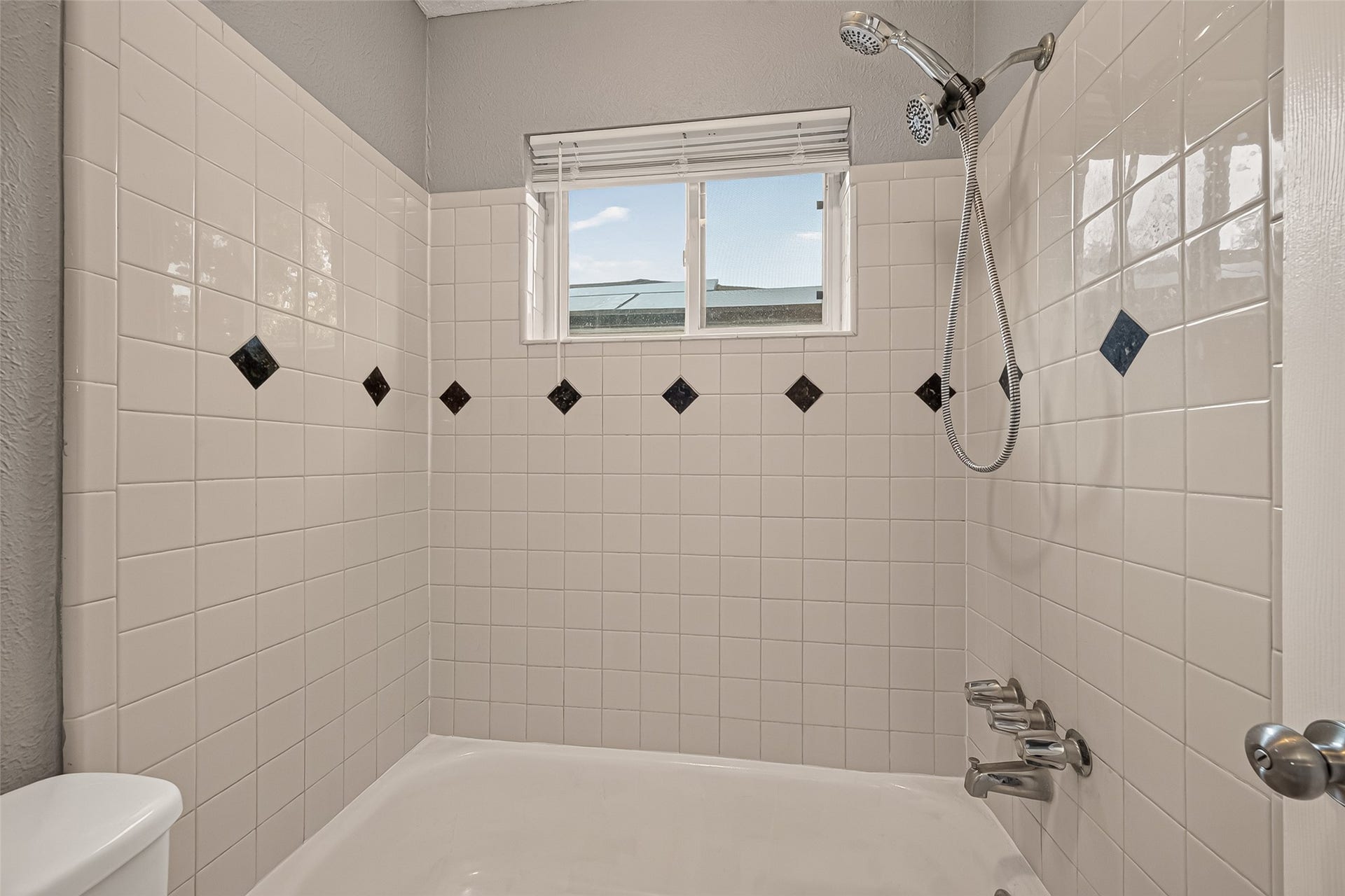 1338 Leadenhall Circle, Channelview, TX 77530 1338 Leadenhall Circle, Channelview, TX 77530