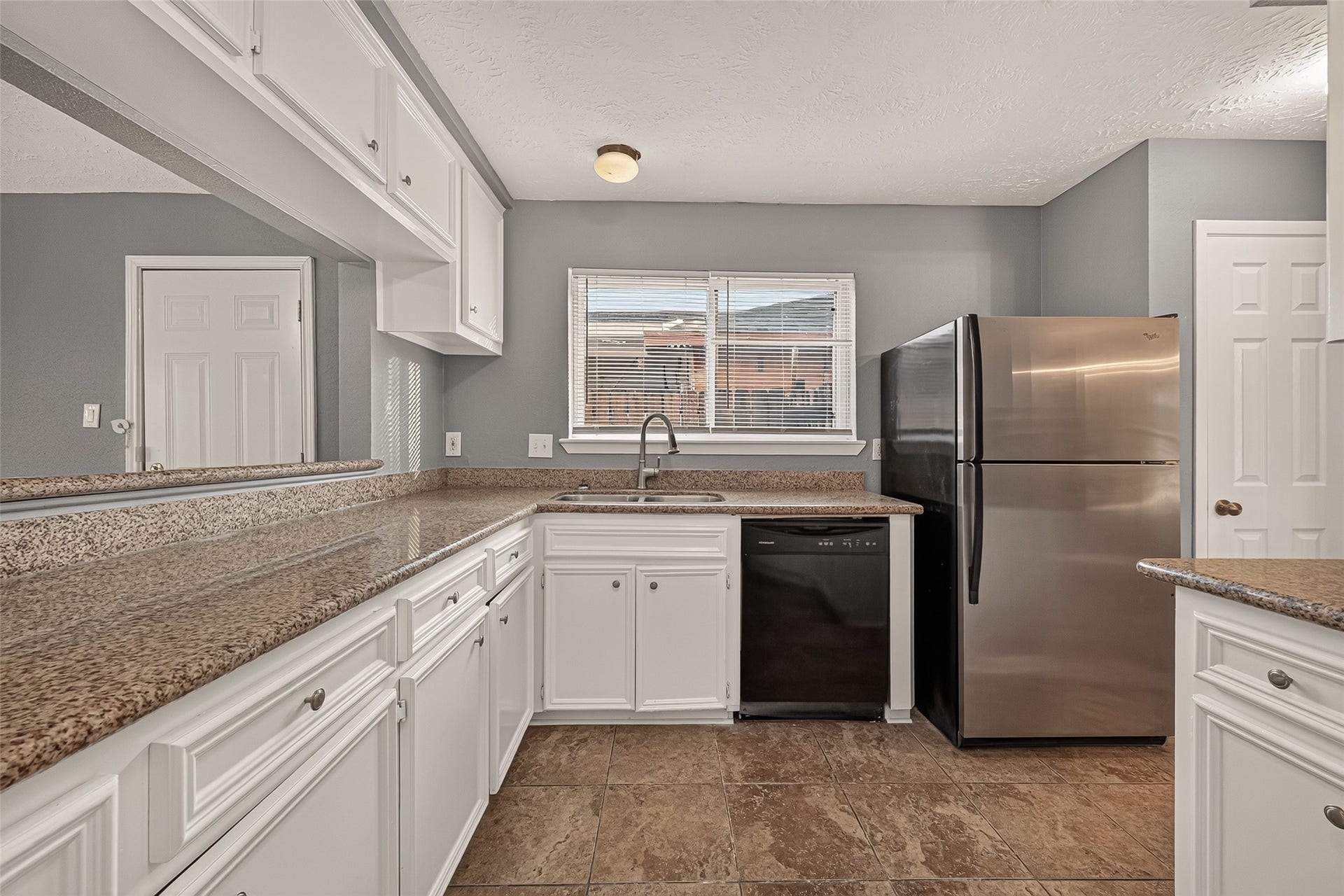1338 Leadenhall Circle, Channelview, TX 77530 1338 Leadenhall Circle, Channelview, TX 77530