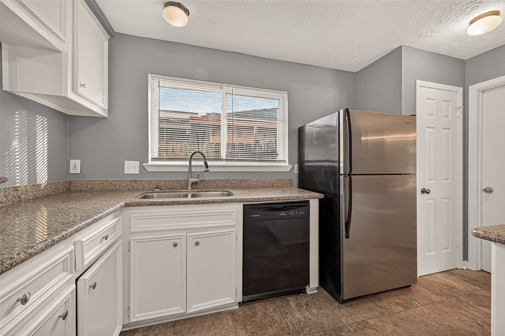 1338 Leadenhall Circle, Channelview, TX 77530 1338 Leadenhall Circle, Channelview, TX 77530