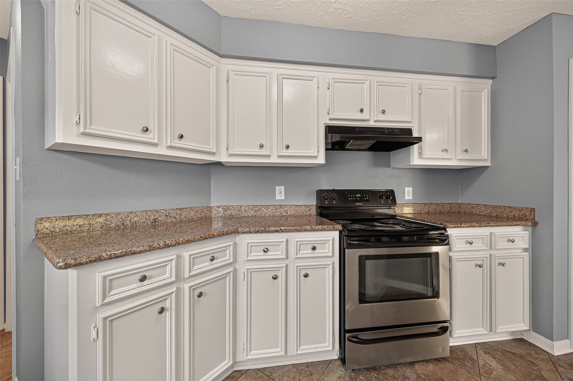 1338 Leadenhall Circle, Channelview, TX 77530 1338 Leadenhall Circle, Channelview, TX 77530