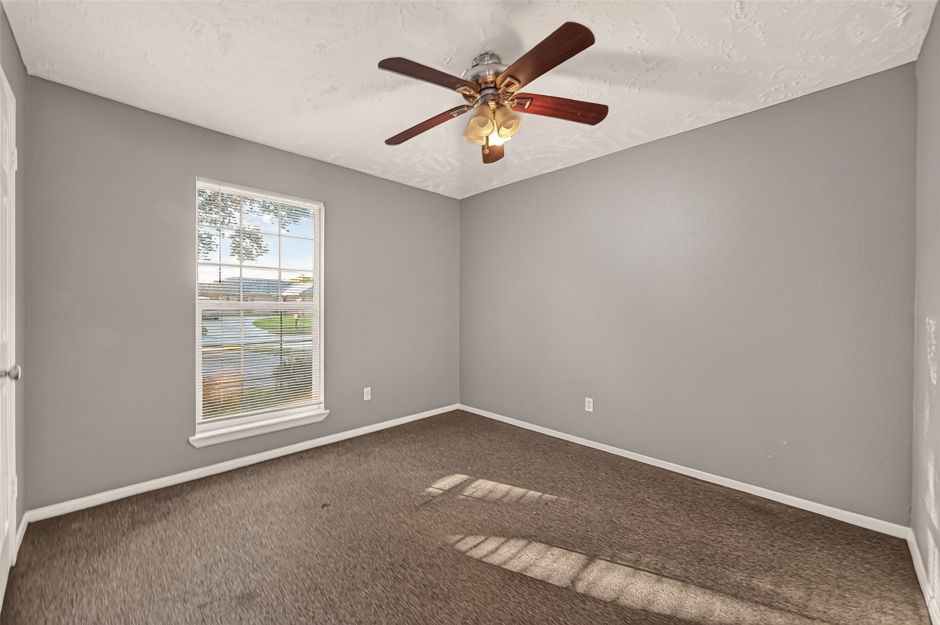 1338 Leadenhall Circle, Channelview, TX 77530 1338 Leadenhall Circle, Channelview, TX 77530