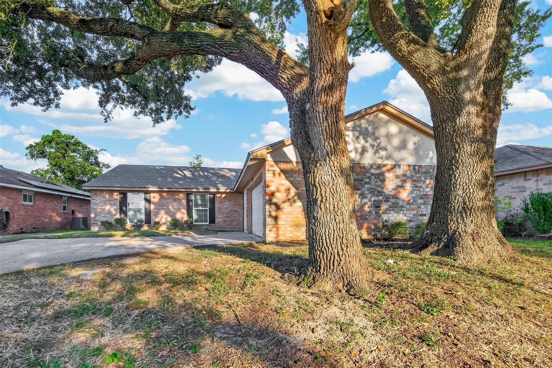 1338 Leadenhall Circle, Channelview, TX 77530 1338 Leadenhall Circle, Channelview, TX 77530