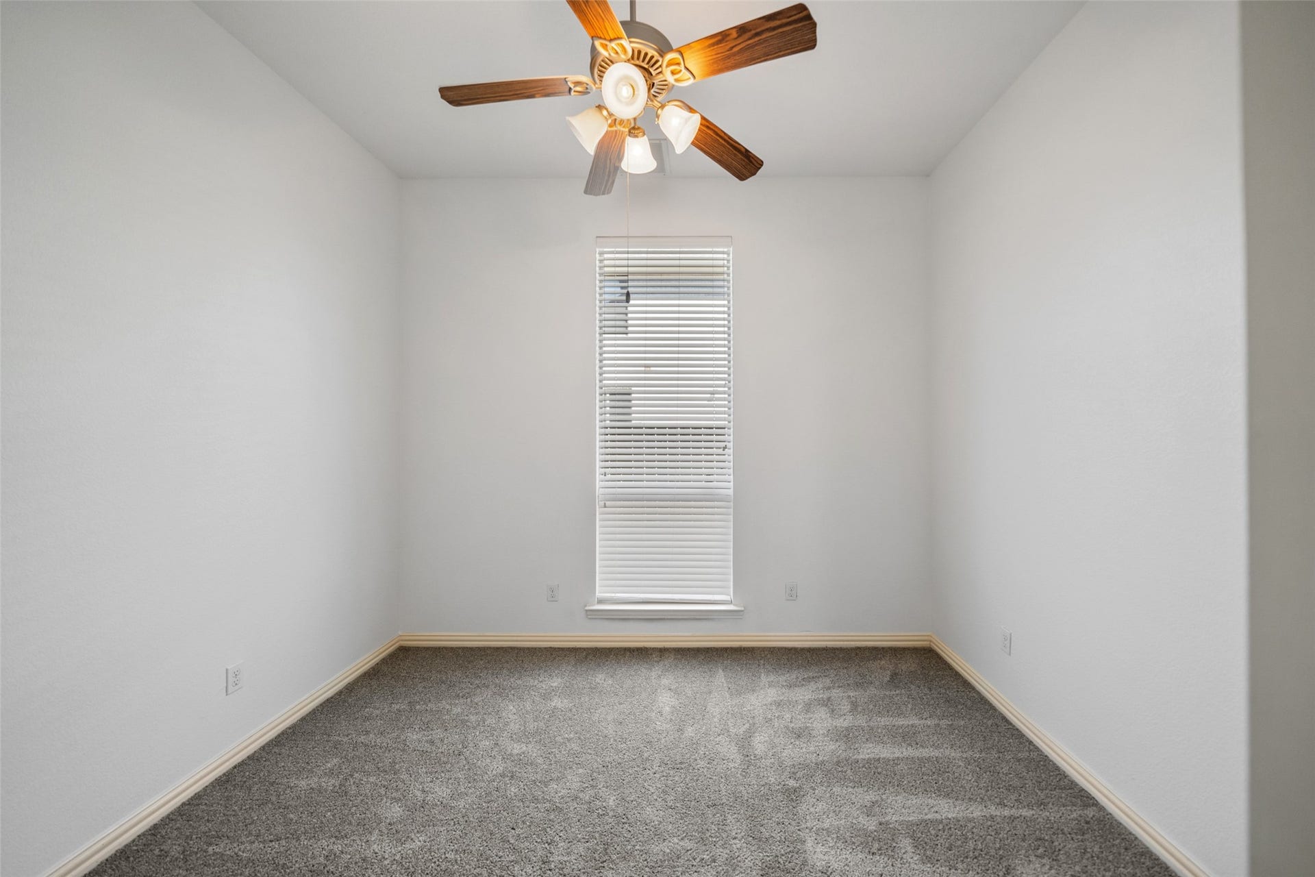 3311 Sunset Field Lane, Missouri City, TX 77459 3311 Sunset Field Lane, Missouri City, TX 77459
