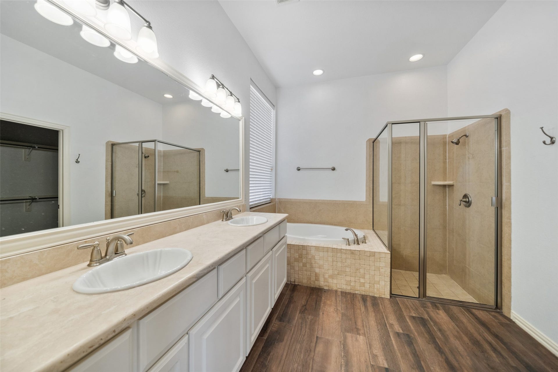 3311 Sunset Field Lane, Missouri City, TX 77459 3311 Sunset Field Lane, Missouri City, TX 77459