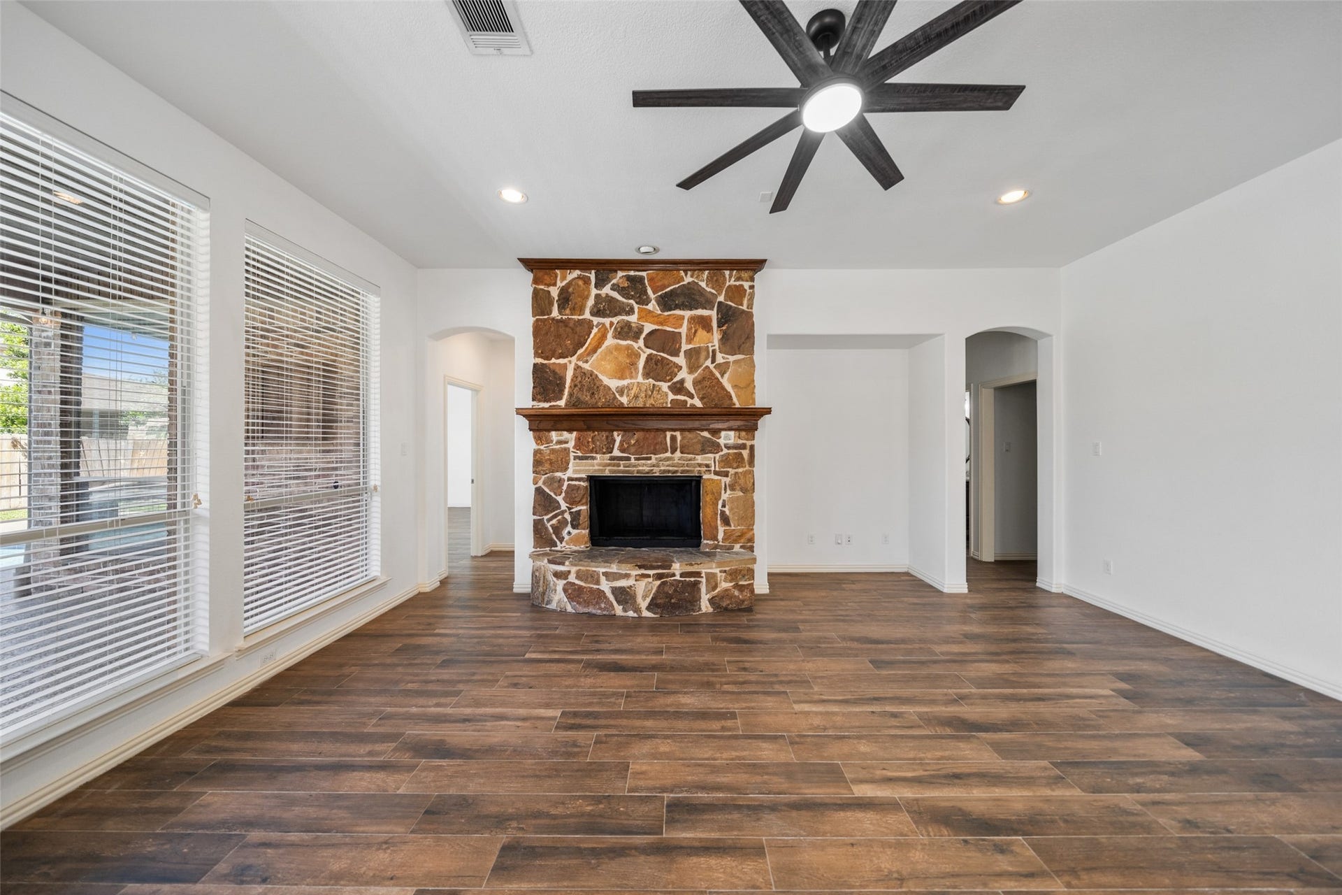 3311 Sunset Field Lane, Missouri City, TX 77459 3311 Sunset Field Lane, Missouri City, TX 77459