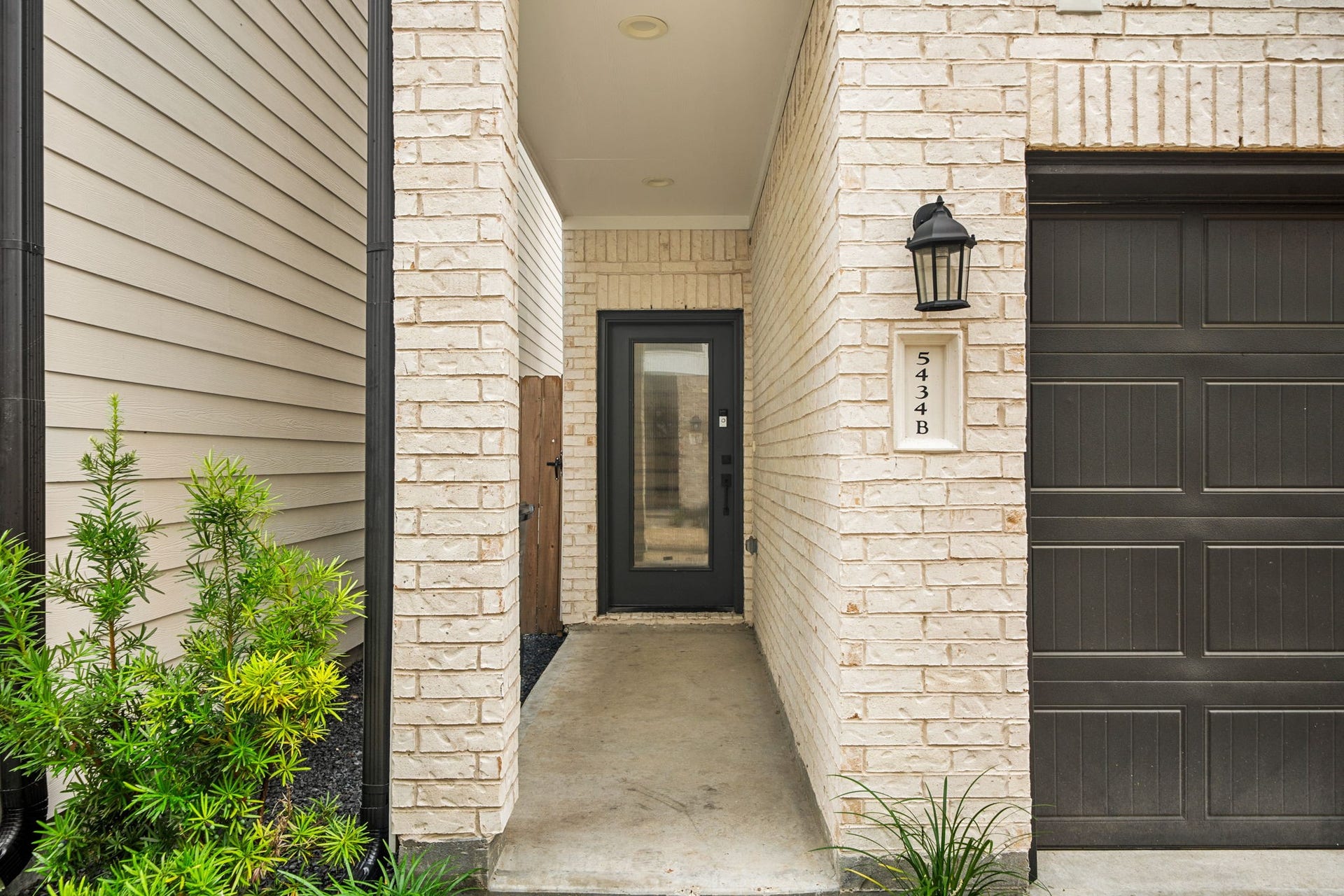 5434 Wheatley Street, #B, Houston, TX 77091