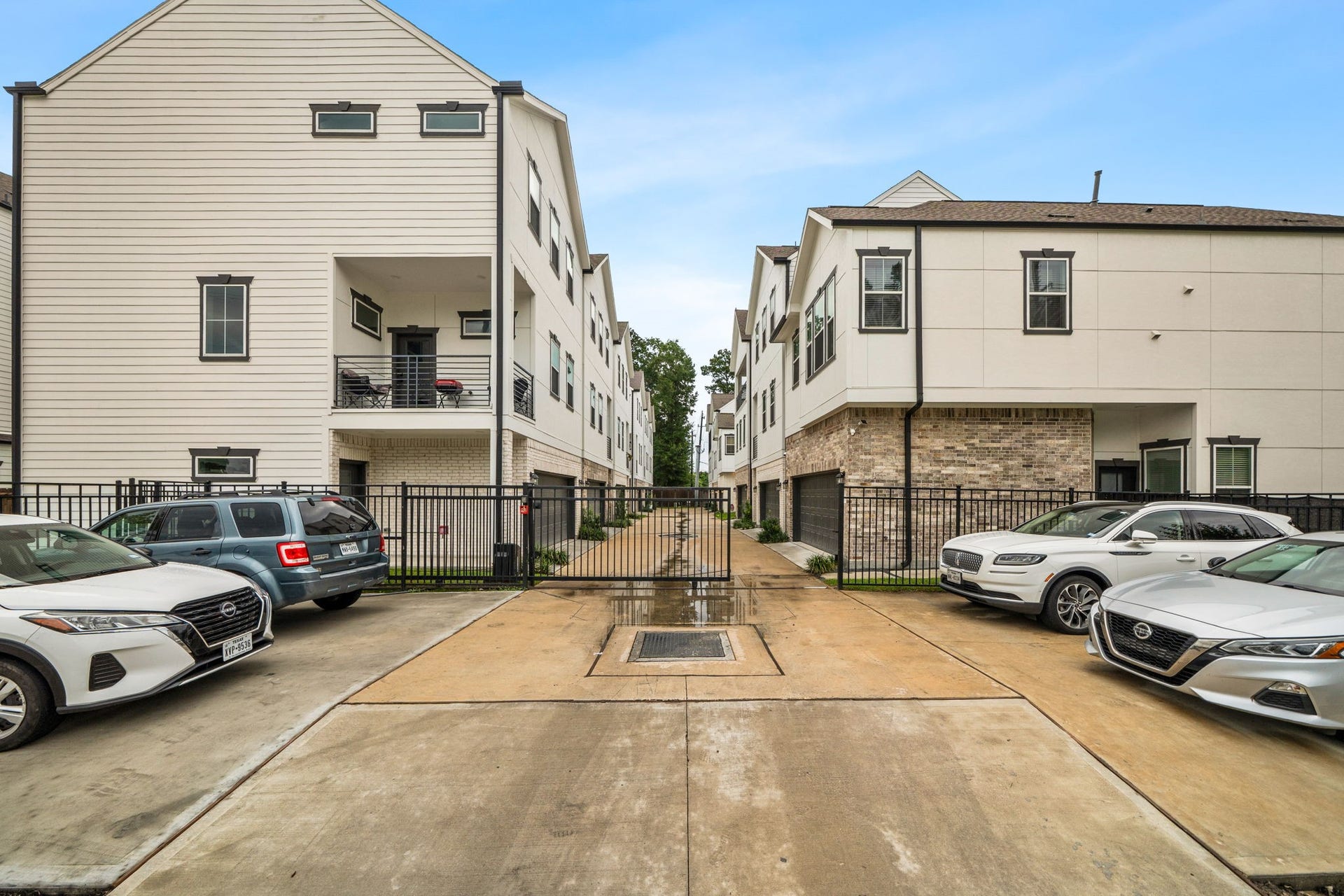 5434 Wheatley Street, #B, Houston, TX 77091