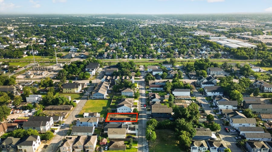 Property photo for TBD Delhi Street, Houston, TX