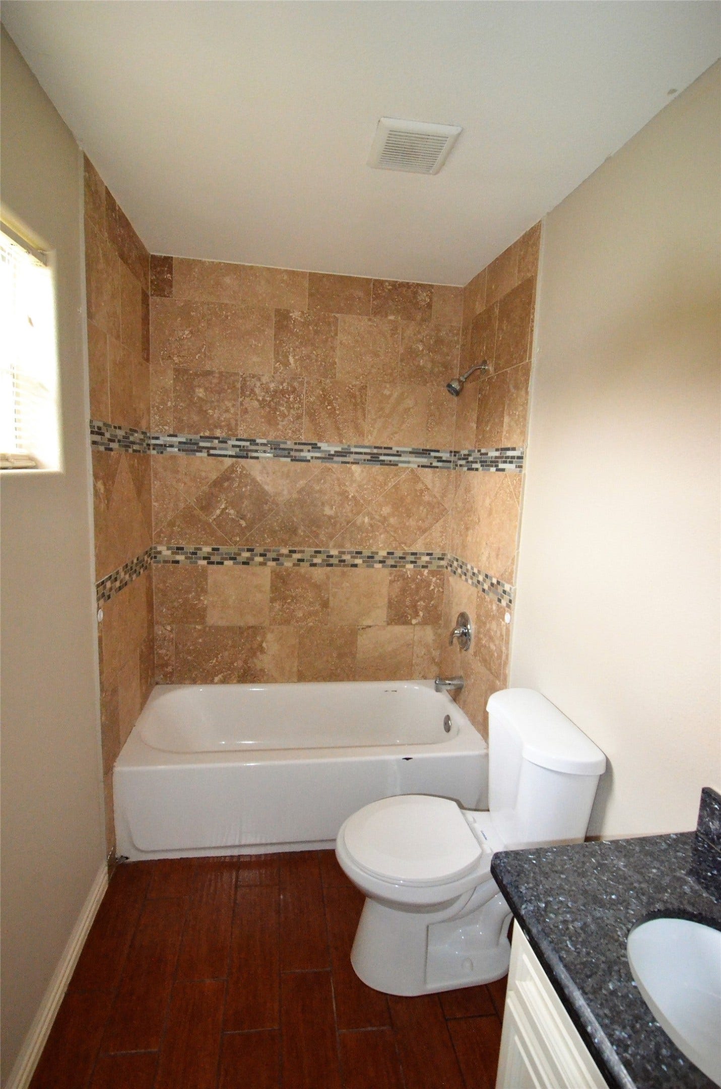 7326 Eagle Pass Street, Houston, TX 77020 7326 Eagle Pass Street, Houston, TX 77020