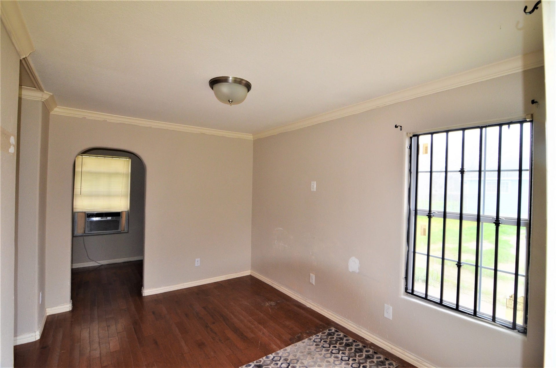 7326 Eagle Pass Street, Houston, TX 77020 7326 Eagle Pass Street, Houston, TX 77020