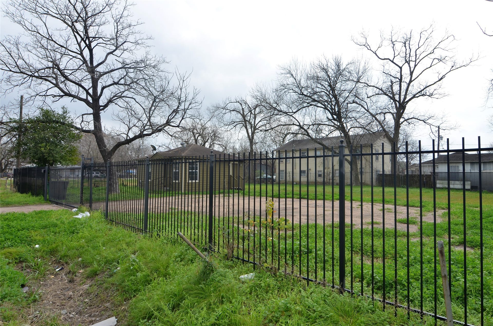 7326 Eagle Pass Street, Houston, TX 77020 7326 Eagle Pass Street, Houston, TX 77020