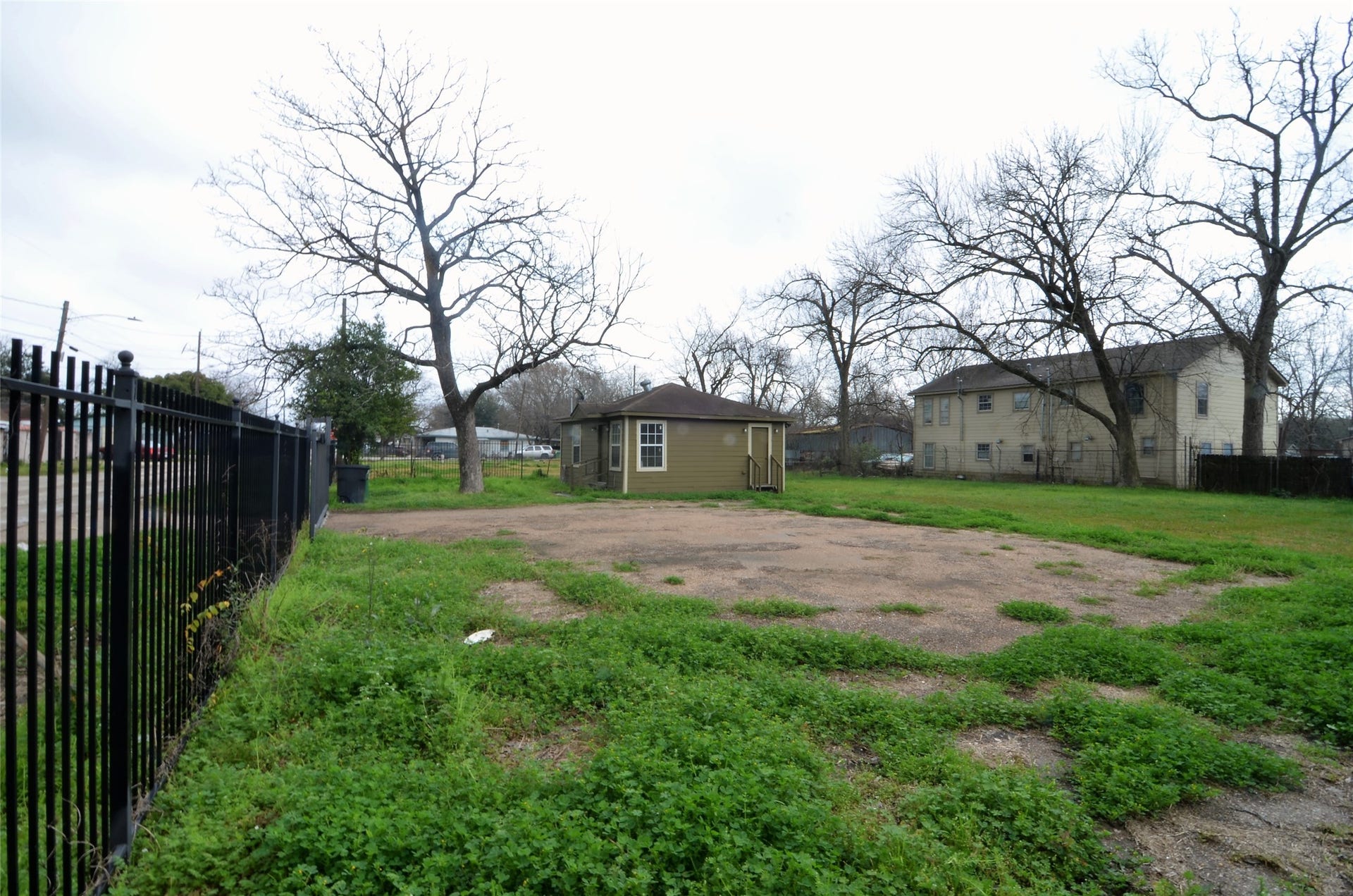 7326 Eagle Pass Street, Houston, TX 77020 7326 Eagle Pass Street, Houston, TX 77020