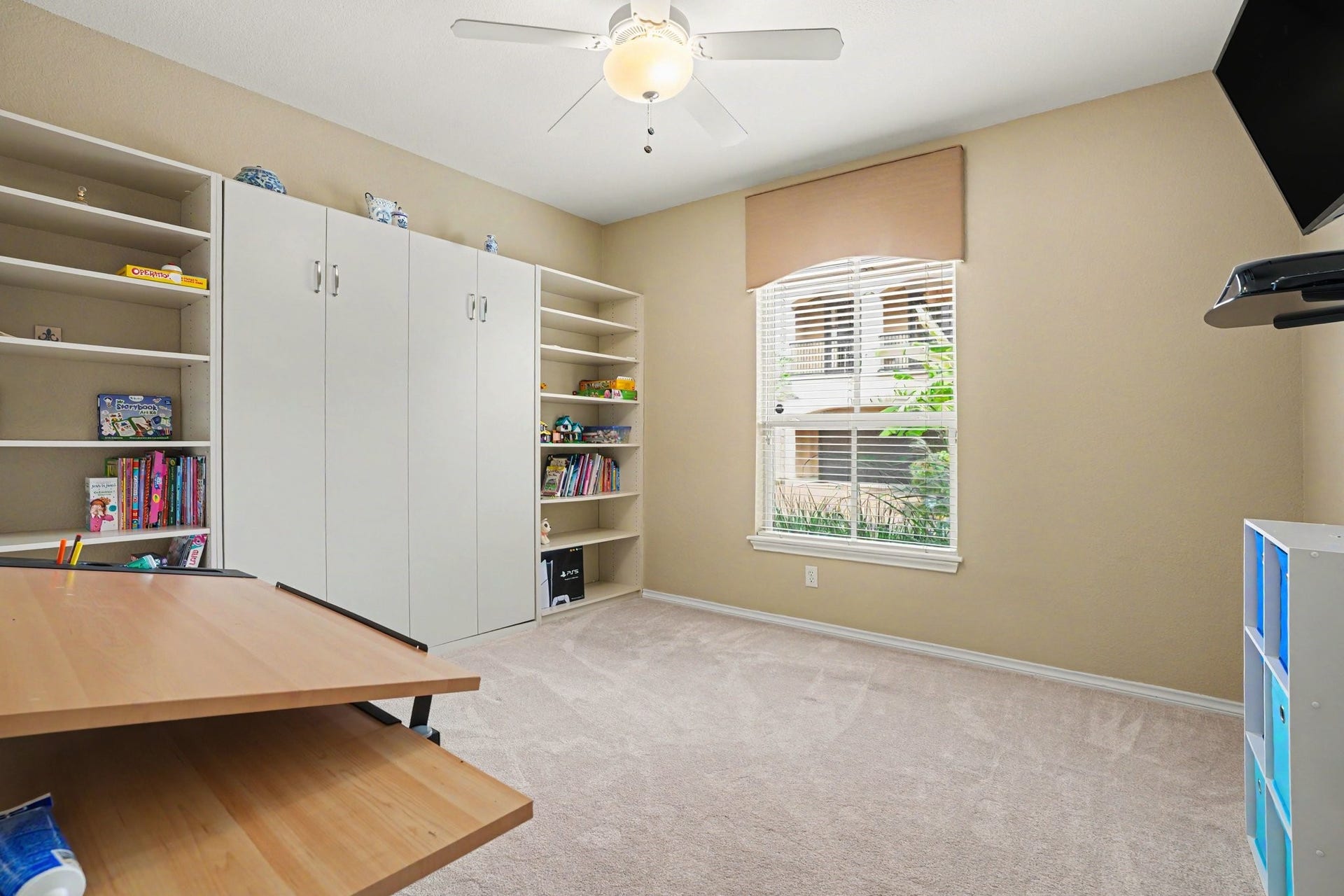 13 Laurelwood Drive, Houston, TX 77058 3rd bedroom on the first floor