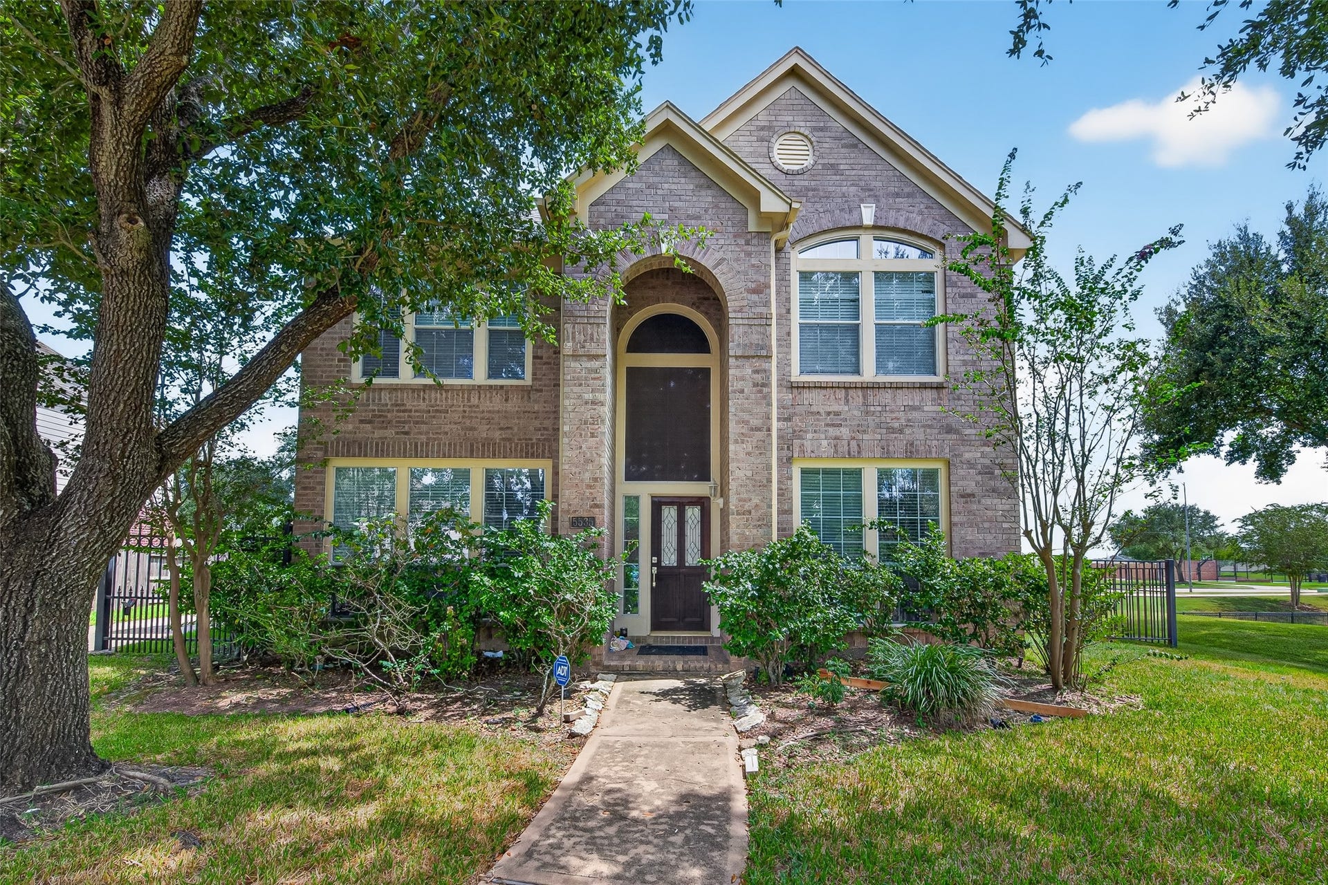 5535 Moss Meadow Court, Sugar Land, TX 77479