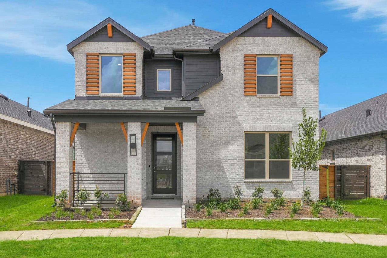 3334 Verdant Lane, Richmond, TX 77406 The Highland Home Bellini offers a thoughtfully designed layout with open living spaces, stylish finishes, and comfortable areas made for everyday living and entertaining. Elevation CP