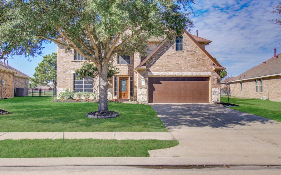 Property photo for 8427 E Windhaven Terrace Trail, Cypress, TX