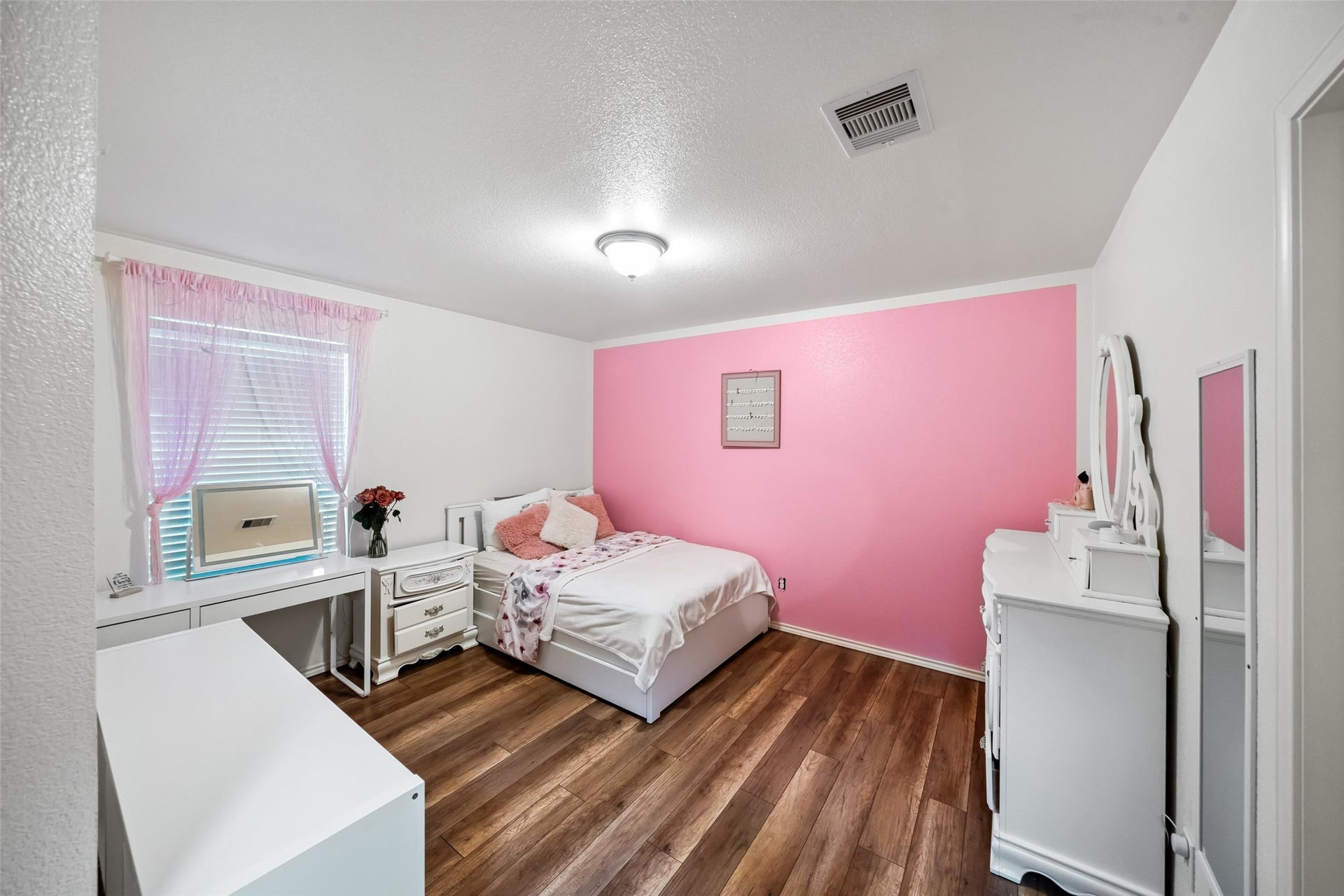 17911 Yukon Pass Drive, Humble, TX 77346