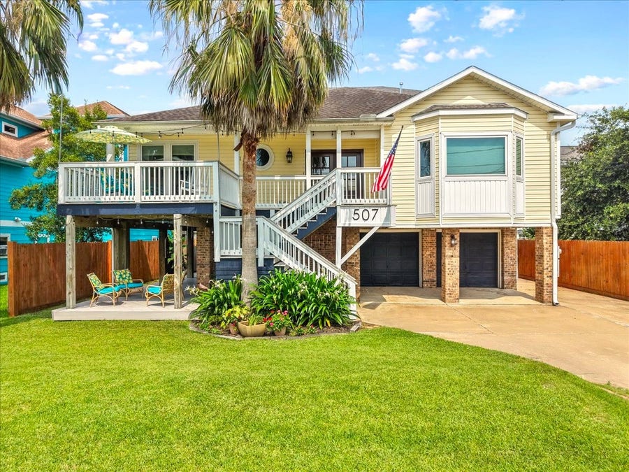 Property photo for 507 Clear Lake Road Road, Clear Lake Shores, TX