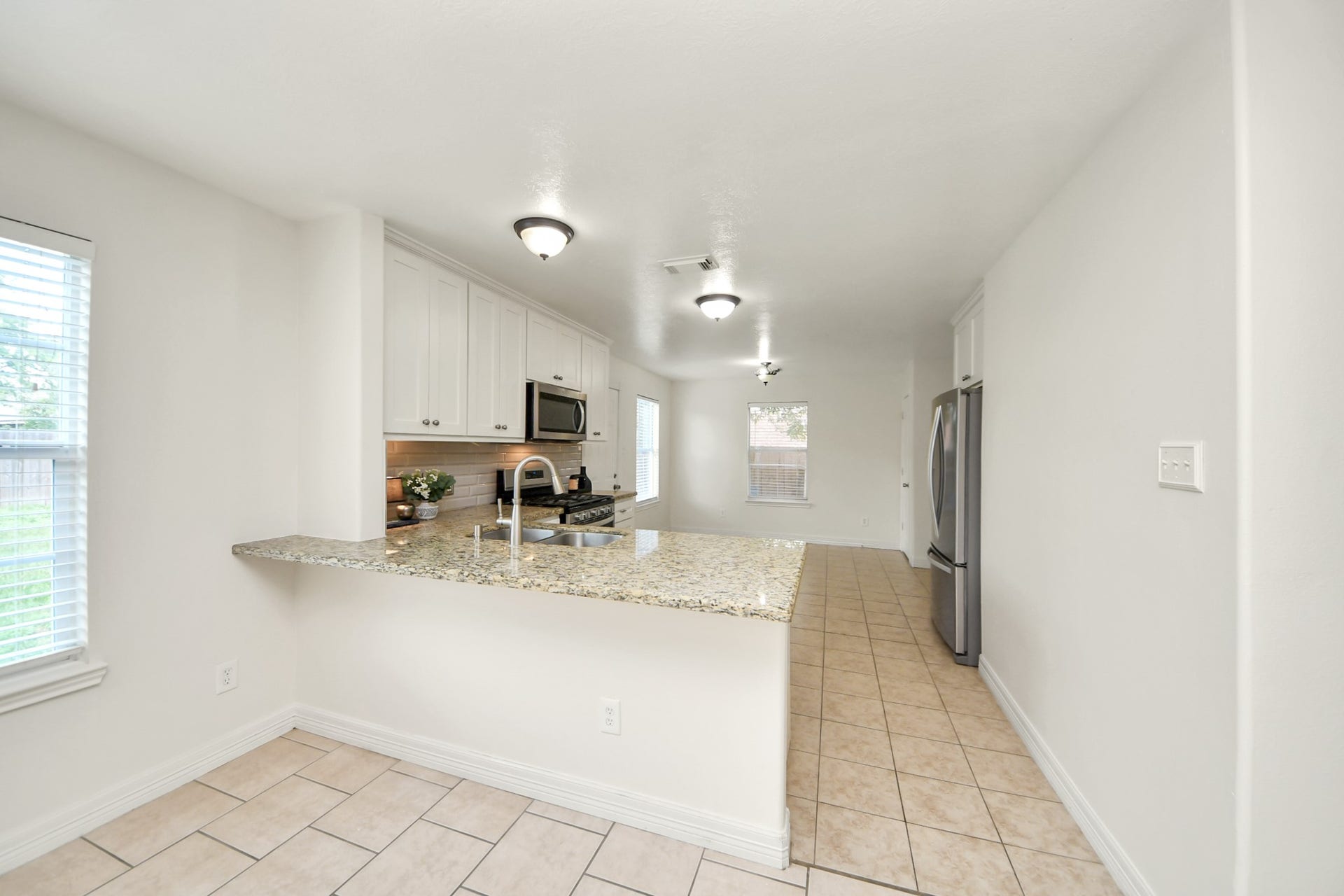 6723 Stonecross Creek Lane, Katy, TX 77449 6723 Stonecross Creek Lane, Katy, TX 77449