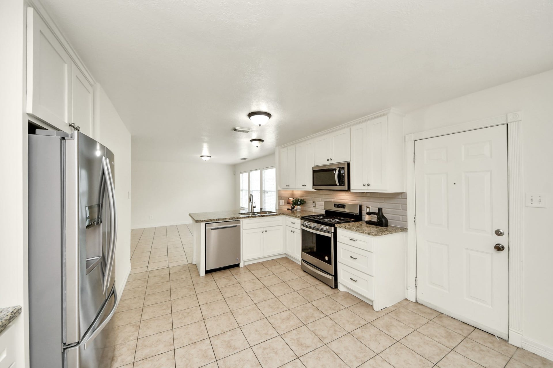 6723 Stonecross Creek Lane, Katy, TX 77449 6723 Stonecross Creek Lane, Katy, TX 77449