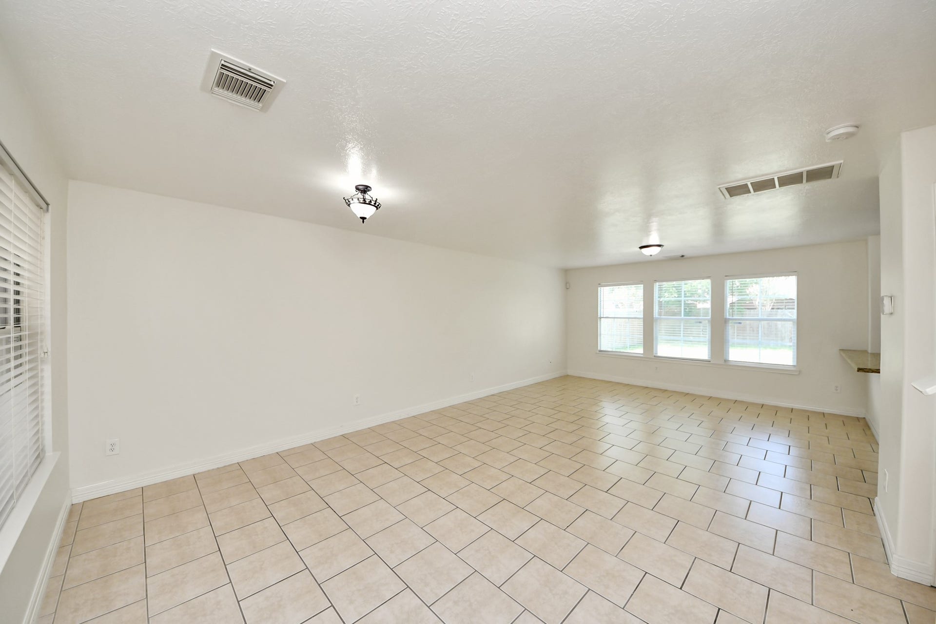 6723 Stonecross Creek Lane, Katy, TX 77449 6723 Stonecross Creek Lane, Katy, TX 77449