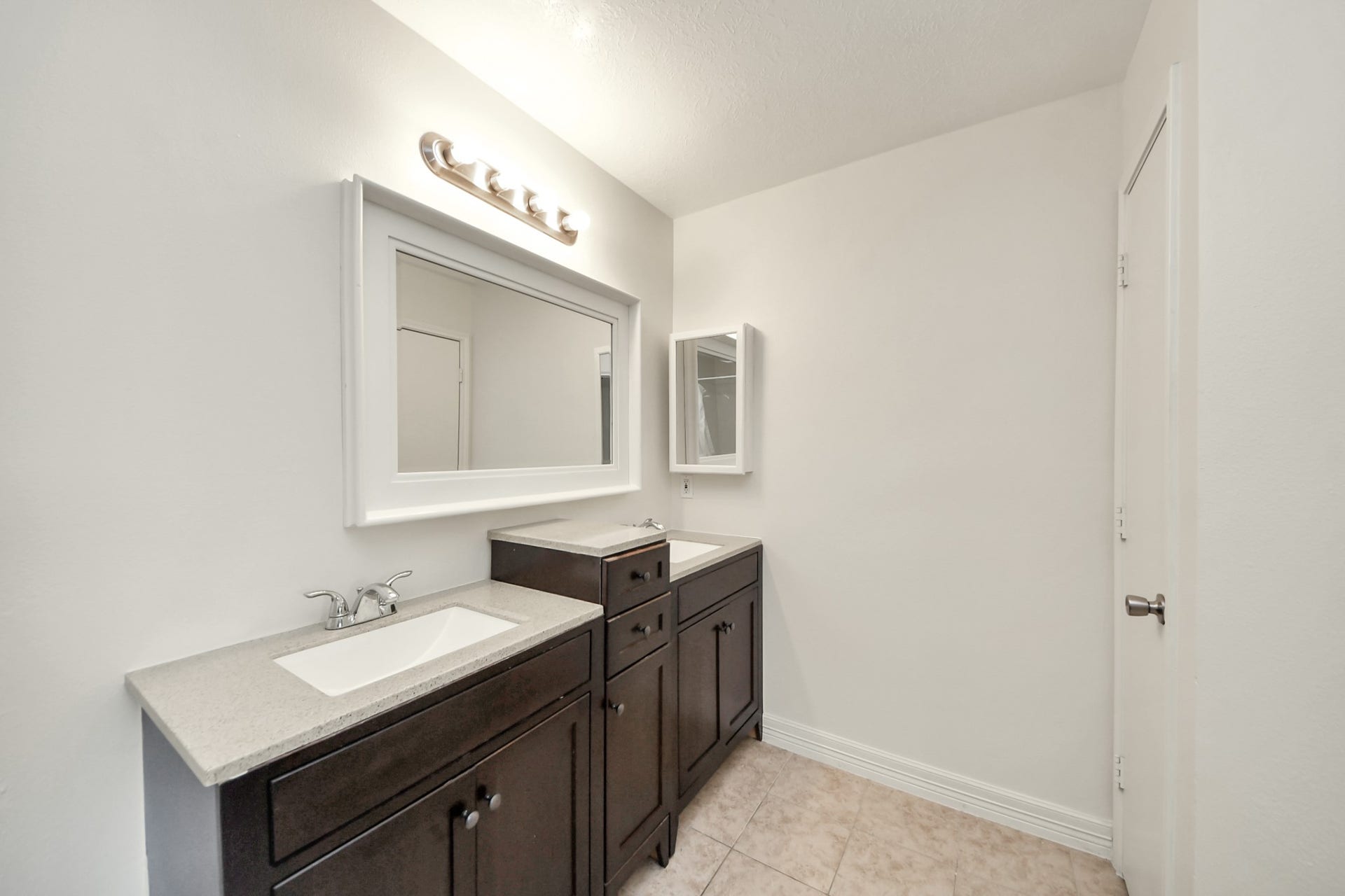 6723 Stonecross Creek Lane, Katy, TX 77449 6723 Stonecross Creek Lane, Katy, TX 77449