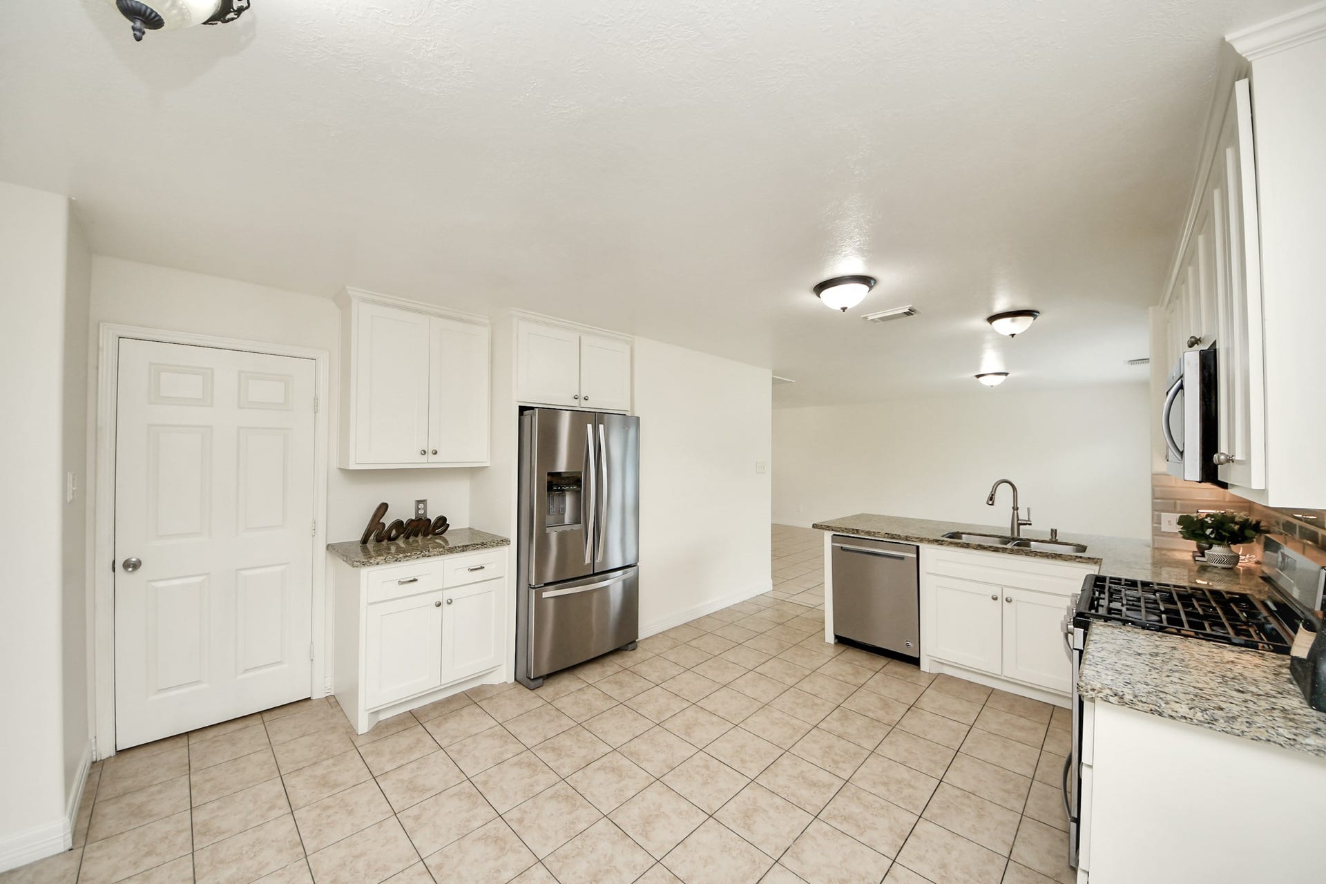 6723 Stonecross Creek Lane, Katy, TX 77449 6723 Stonecross Creek Lane, Katy, TX 77449