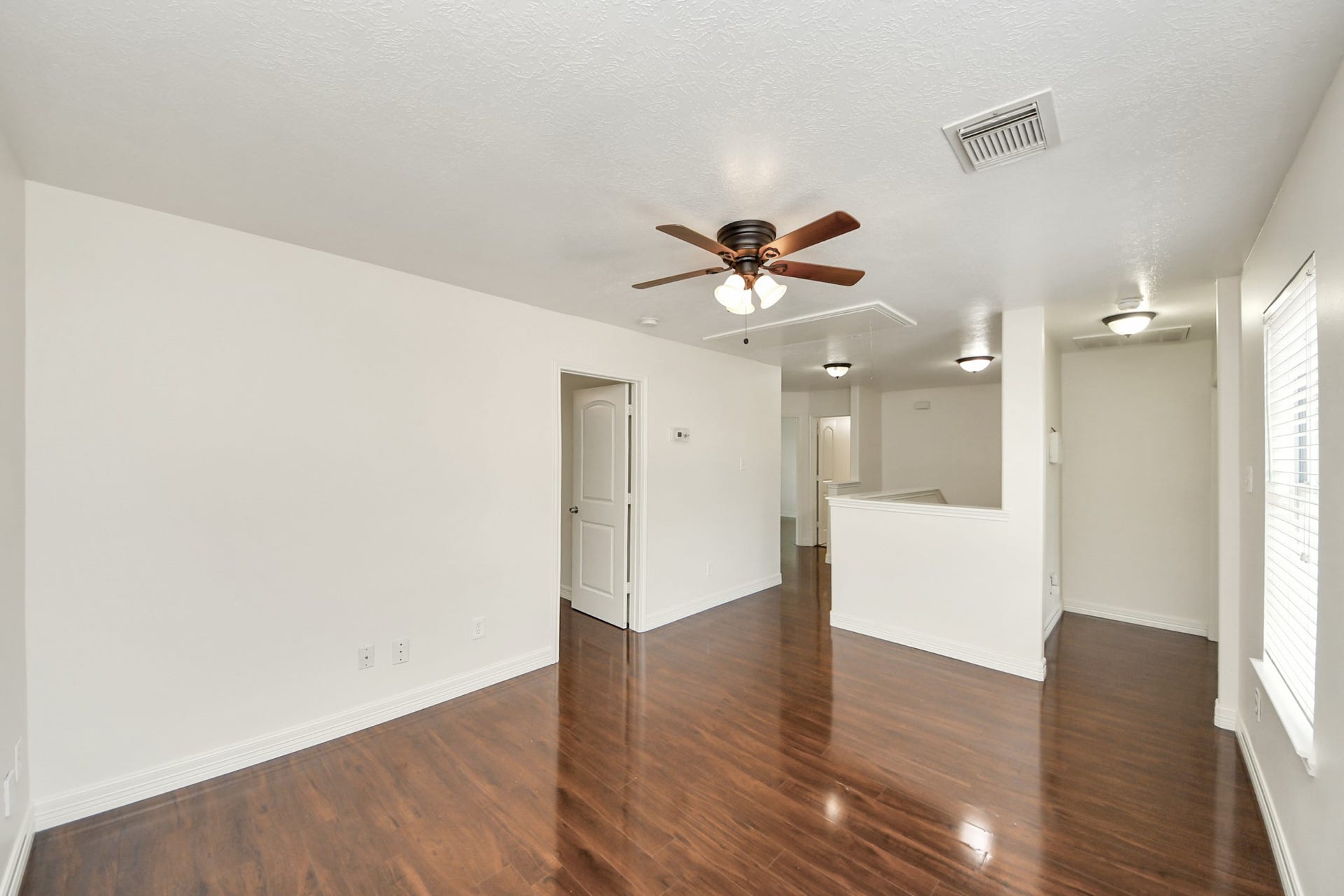 6723 Stonecross Creek Lane, Katy, TX 77449 6723 Stonecross Creek Lane, Katy, TX 77449