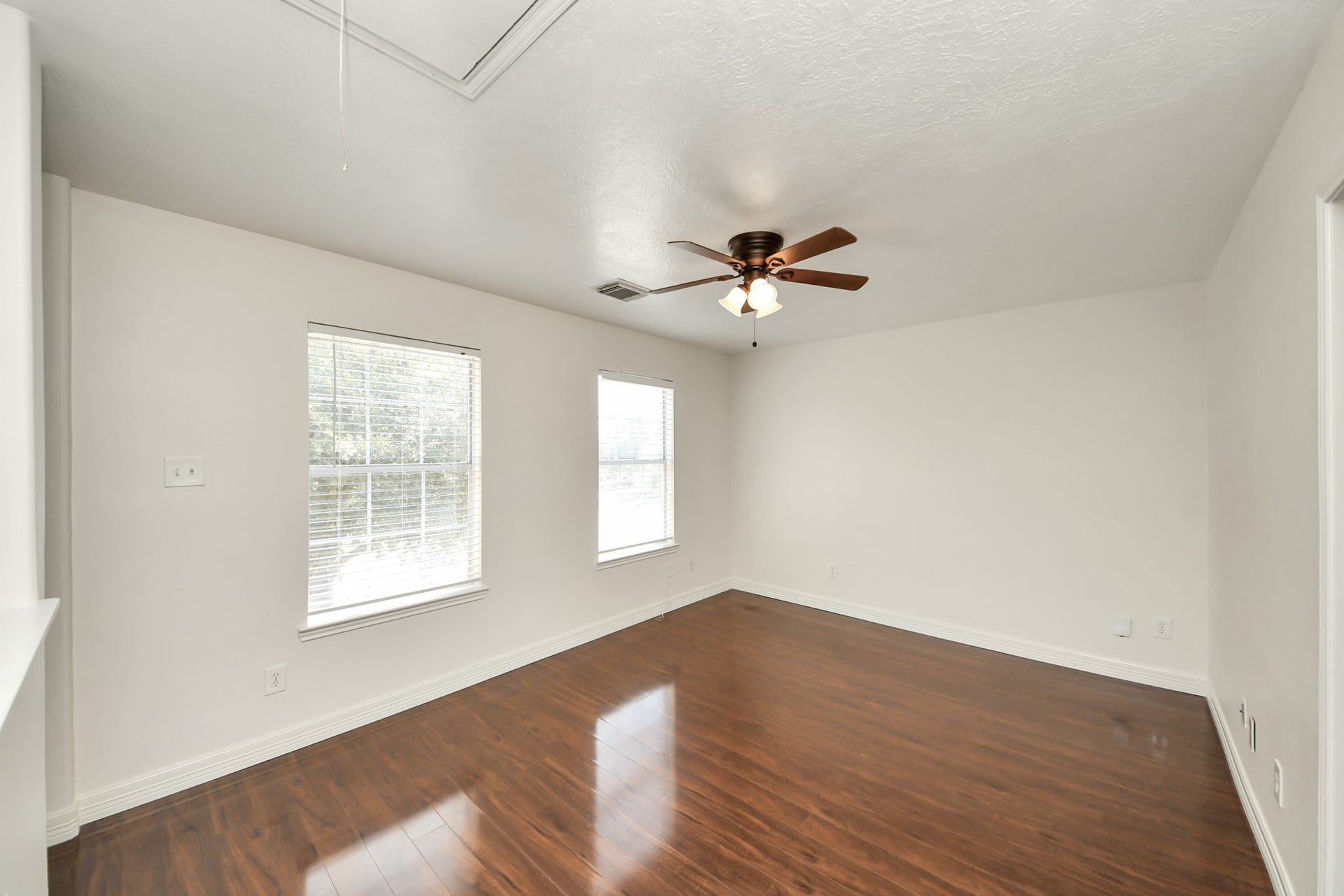 6723 Stonecross Creek Lane, Katy, TX 77449 6723 Stonecross Creek Lane, Katy, TX 77449