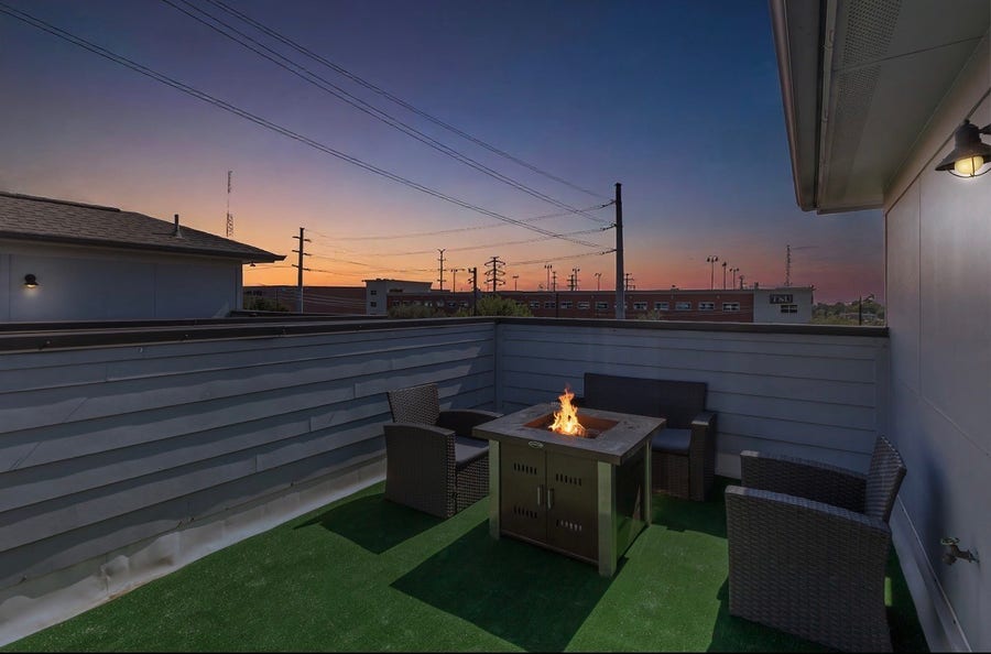 Property photo for 2911 Blodgett Street, Houston, TX