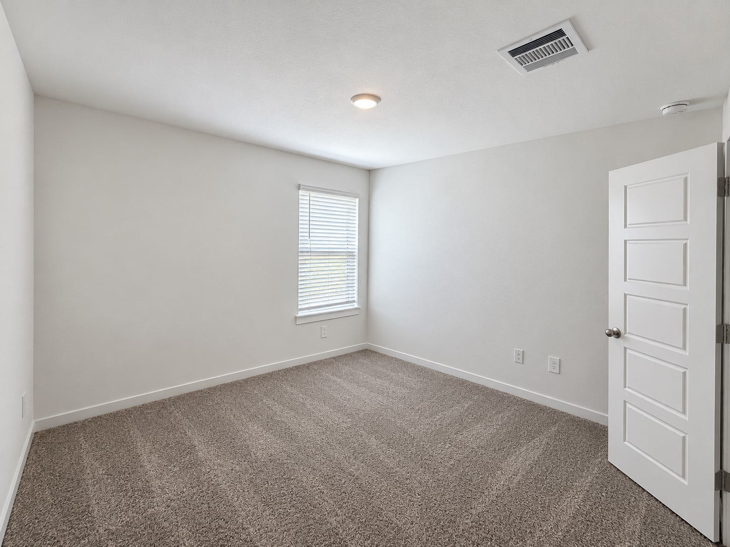 1319 Sea Breeze Way, Iowa Colony, TX 77583