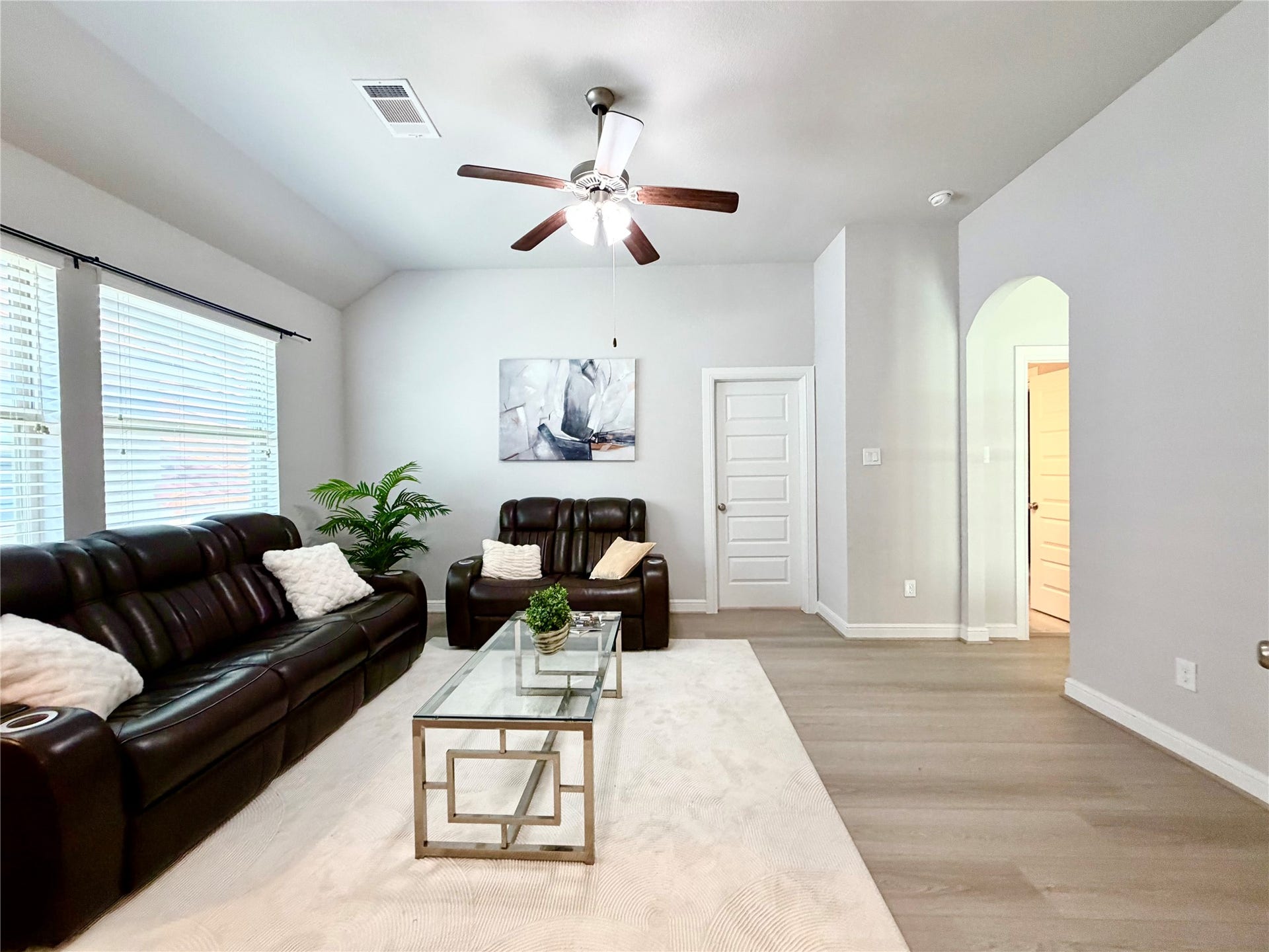 6503 Jesse Creek Lane, Sugar Land, TX 77479 6503 Jesse Creek Lane, Sugar Land, TX 77479