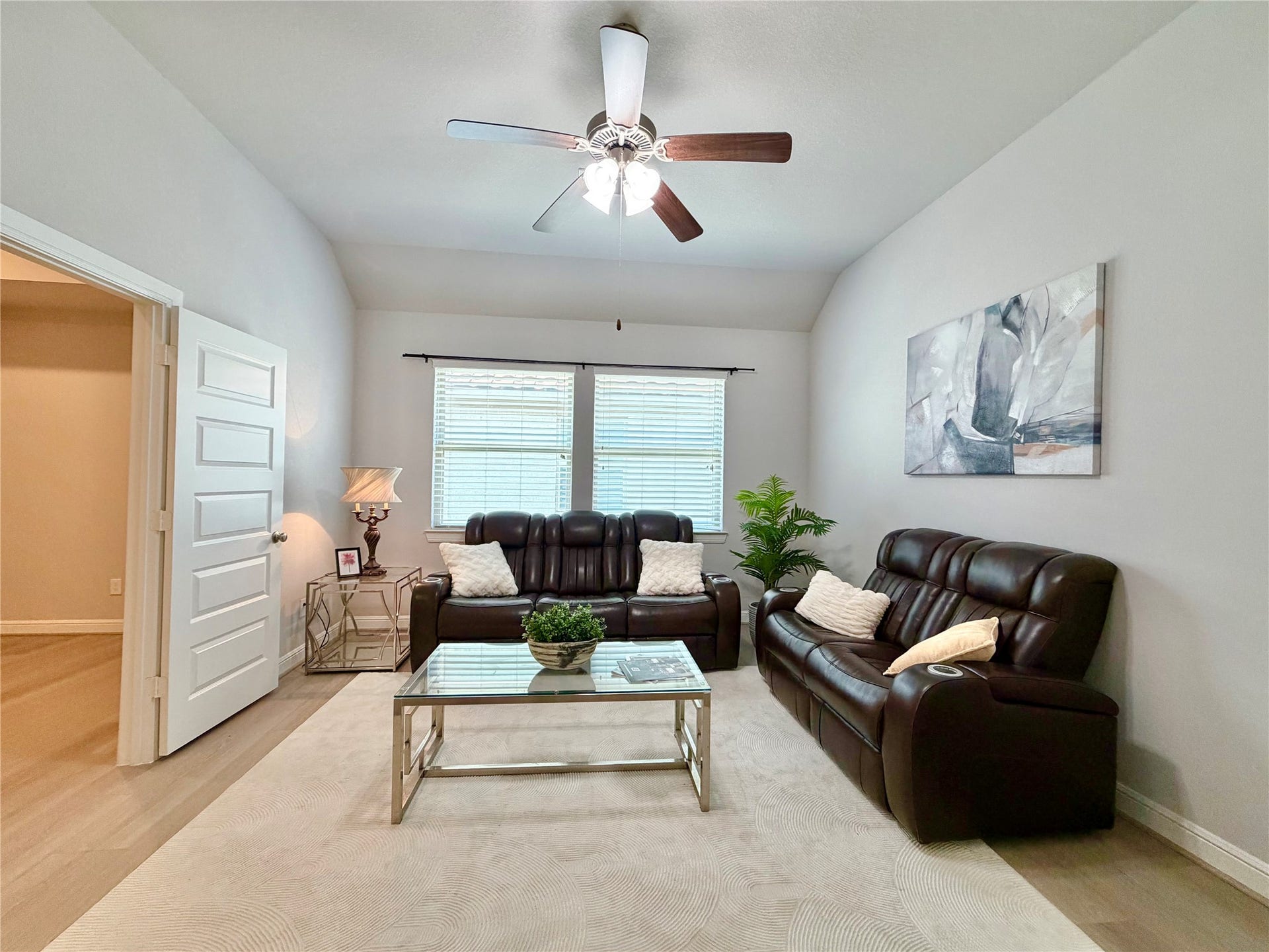 6503 Jesse Creek Lane, Sugar Land, TX 77479 Game room on second floor