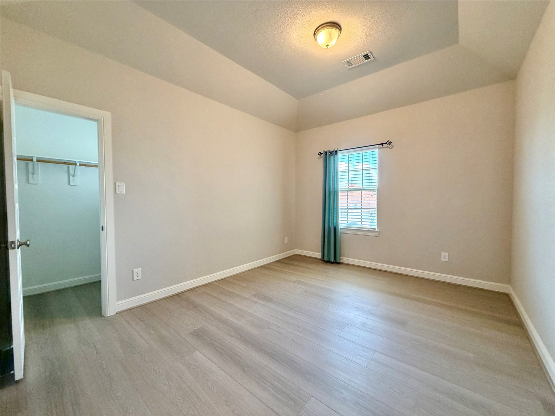 6503 Jesse Creek Lane, Sugar Land, TX 77479 6503 Jesse Creek Lane, Sugar Land, TX 77479