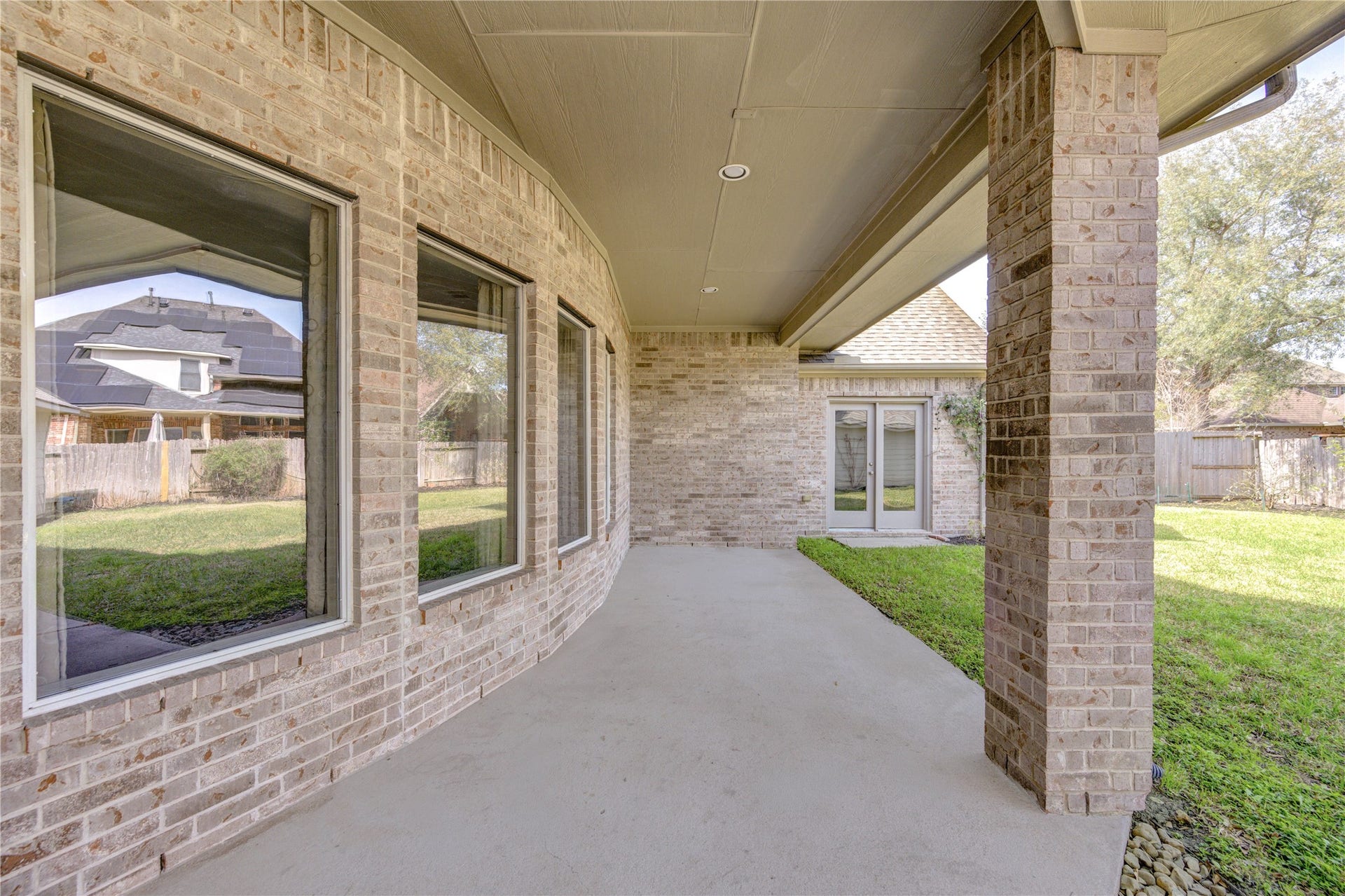 18614 Thomas Survey Drive, Cypress, TX 77433 Back yard