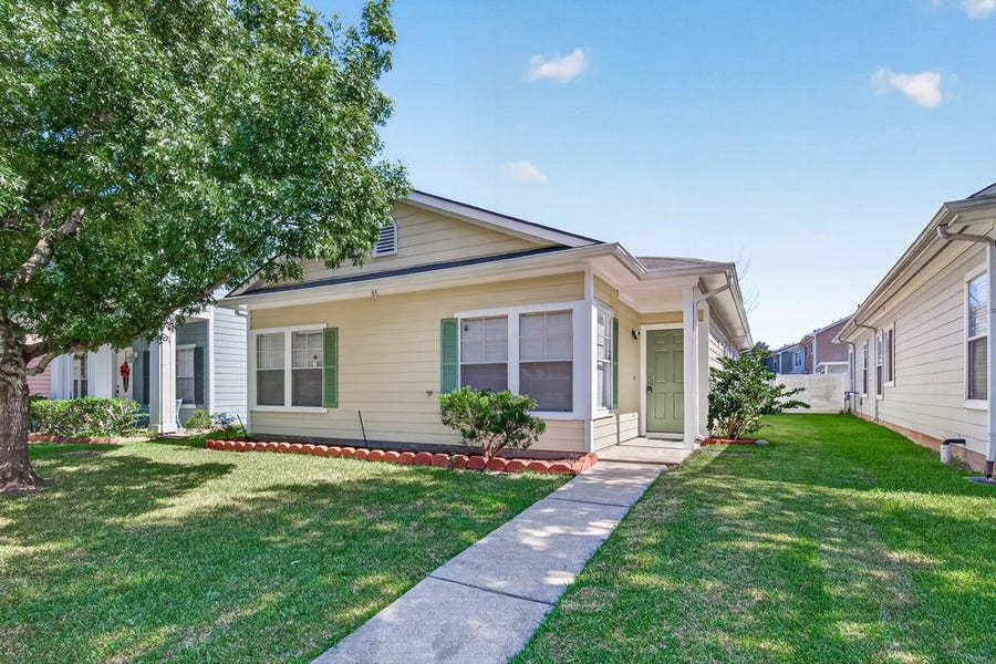 Property photo for 15963 S Alley Court, Houston, TX