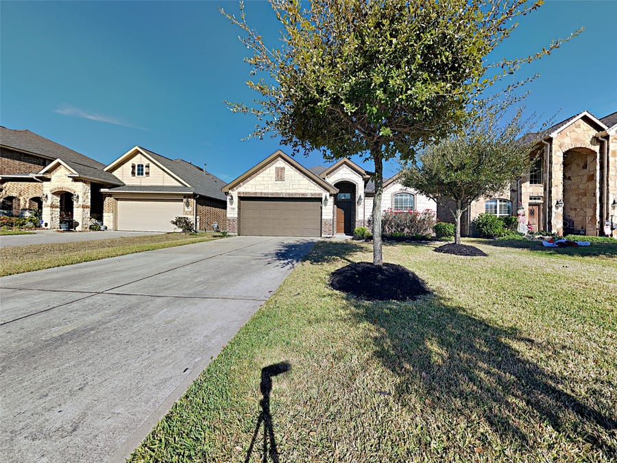 Property photo for 3731 Paladera Place Court, Spring, TX