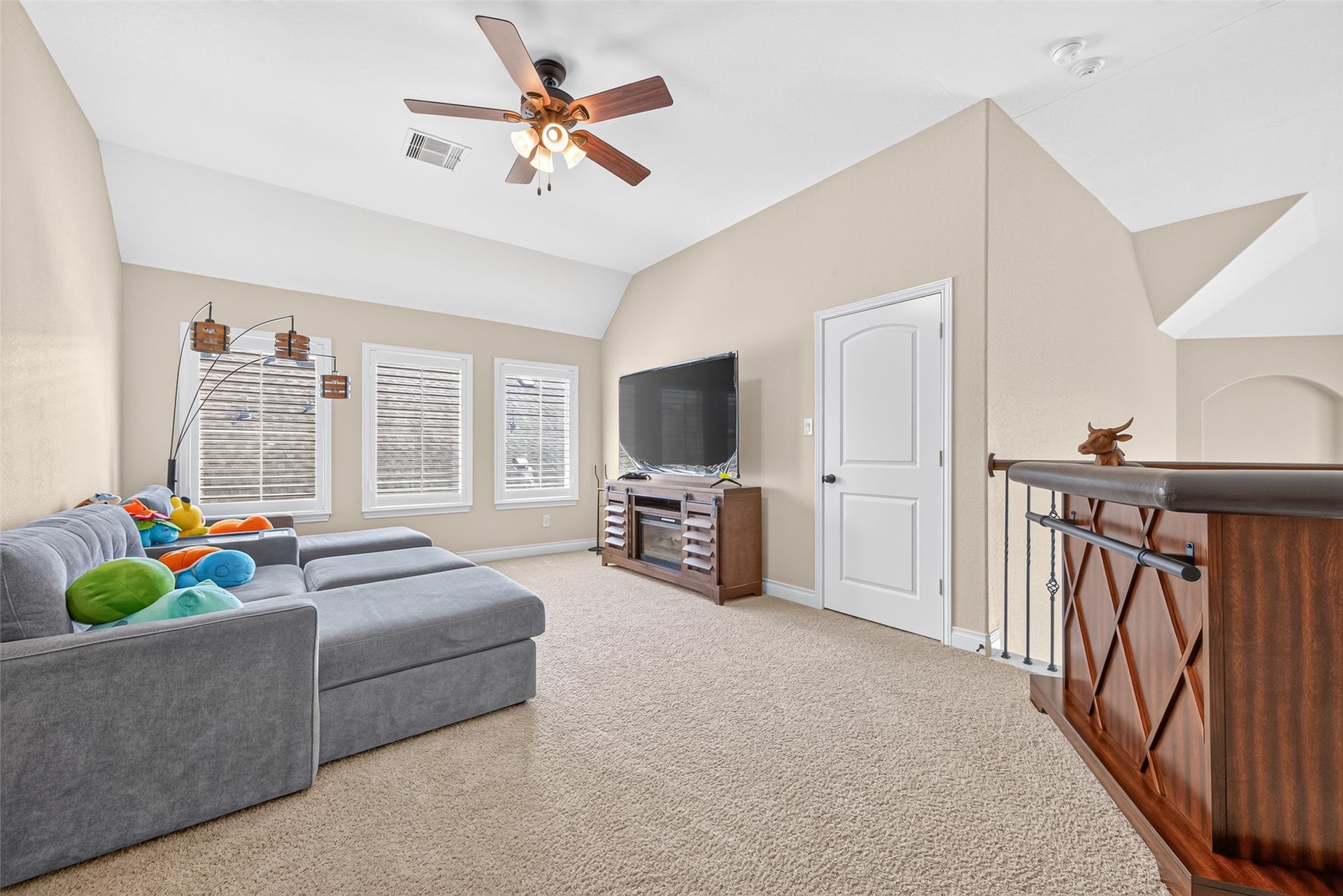 6710 Aqua Falls, Missouri City, TX 77459 6710 Aqua Falls, Missouri City, TX 77459