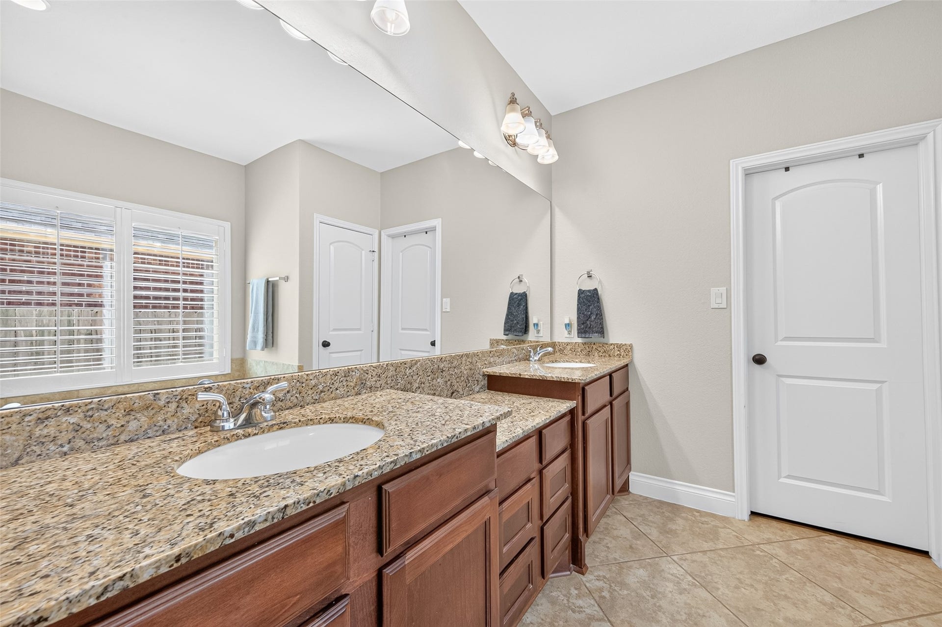 6710 Aqua Falls, Missouri City, TX 77459 6710 Aqua Falls, Missouri City, TX 77459