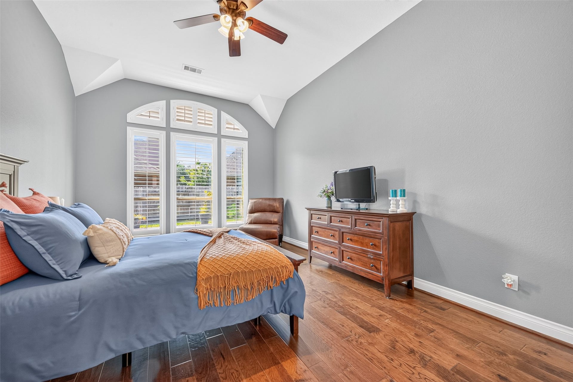 6710 Aqua Falls, Missouri City, TX 77459 6710 Aqua Falls, Missouri City, TX 77459